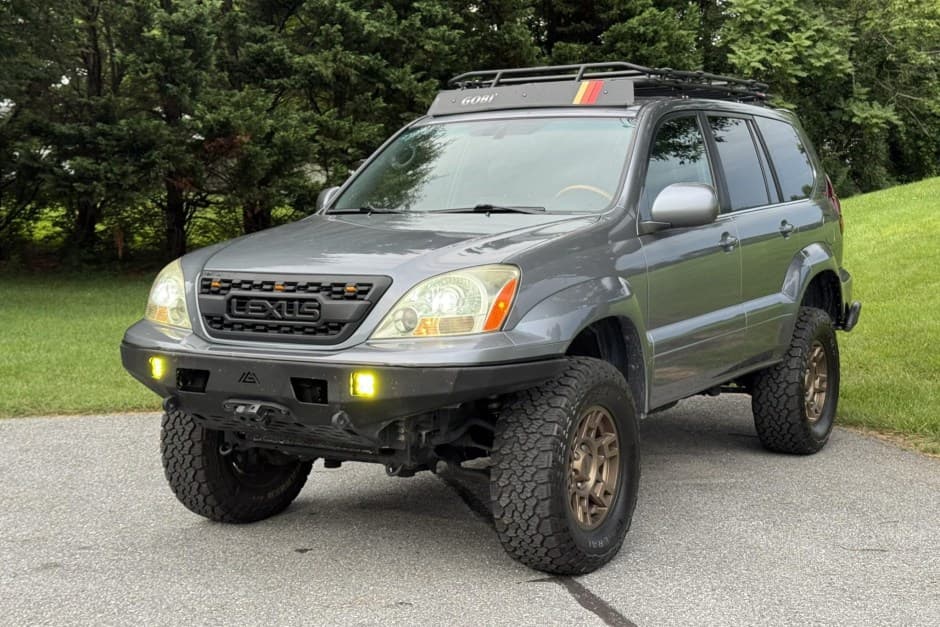 2006 Lexus GX sold for $19,000