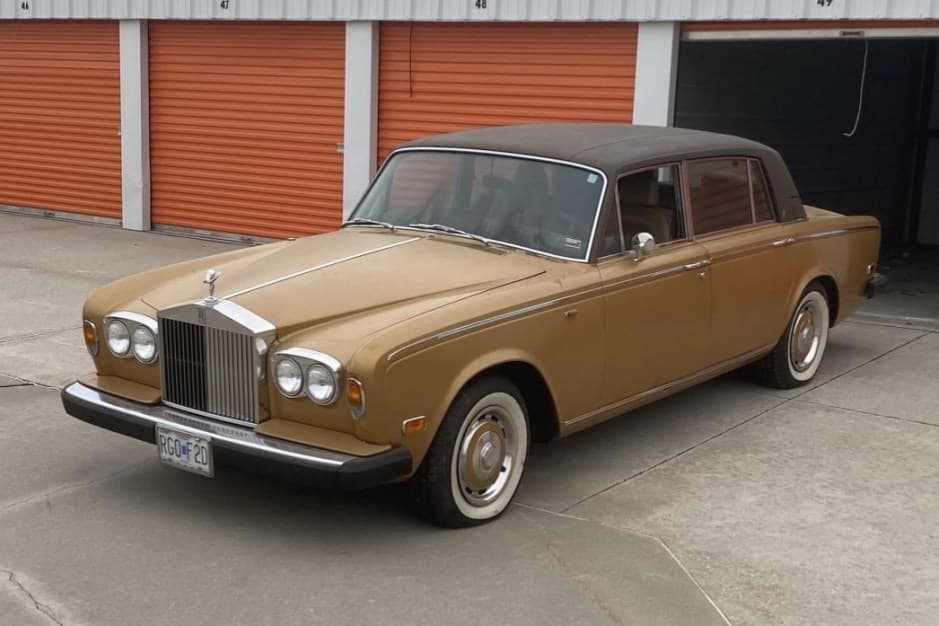 1976 Rolls-Royce SY Silver Shadow & Silver Wraith II sold for $2,750