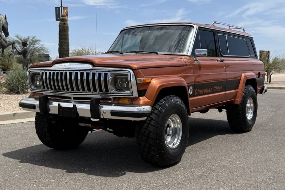 1983 Jeep SJ Cherokee sold for $35,000