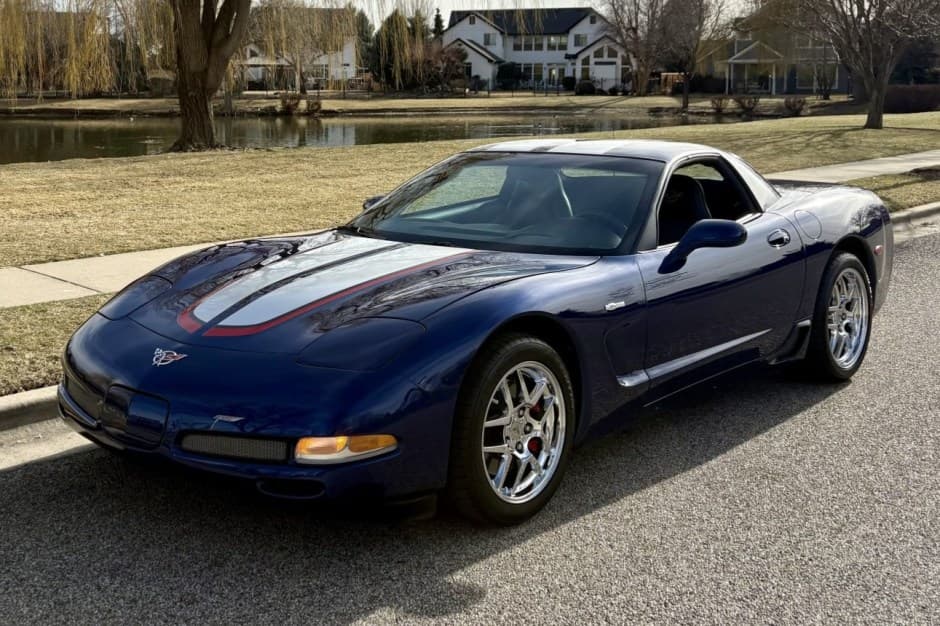 2004 Chevrolet Corvette C5 sold for $44,500