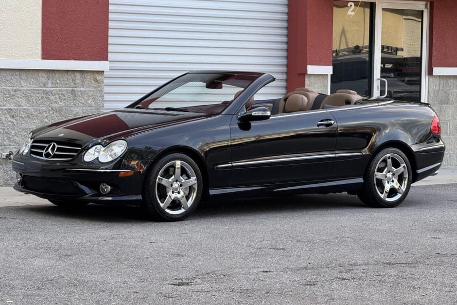 2007 Mercedes-Benz CLK-Class sold for $9,644