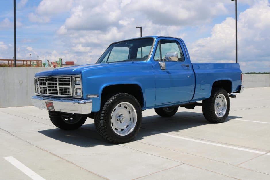 1985 GMC C/K 1973-1991 sold for $18,000