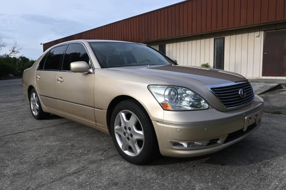 2004 Lexus LS Sedan sold for $9,200