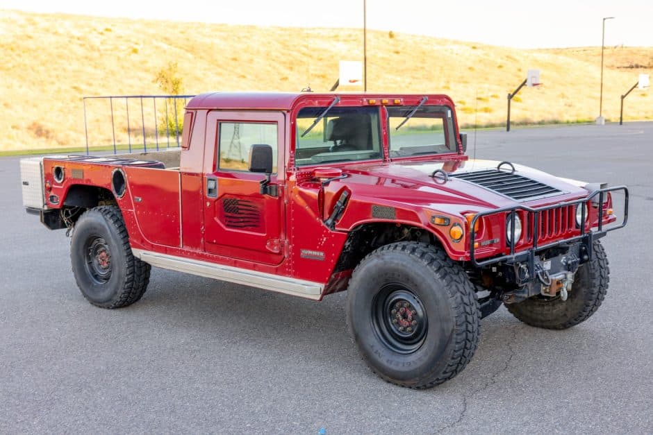 1999 Hummer H1 sold for $40,000