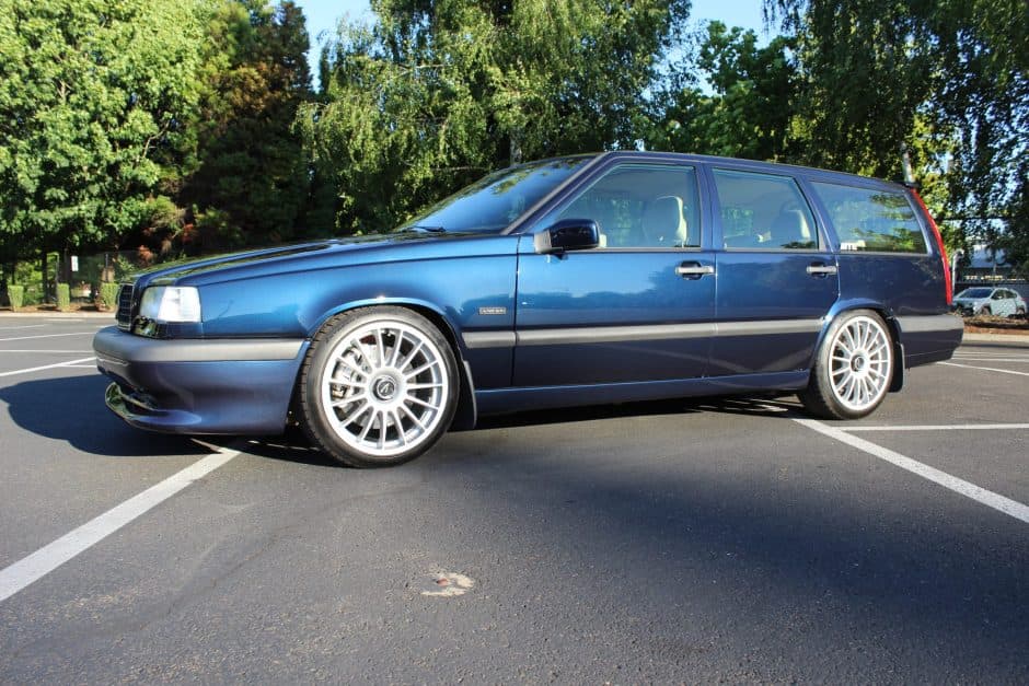 1997 Volvo 850 sold for $19,750