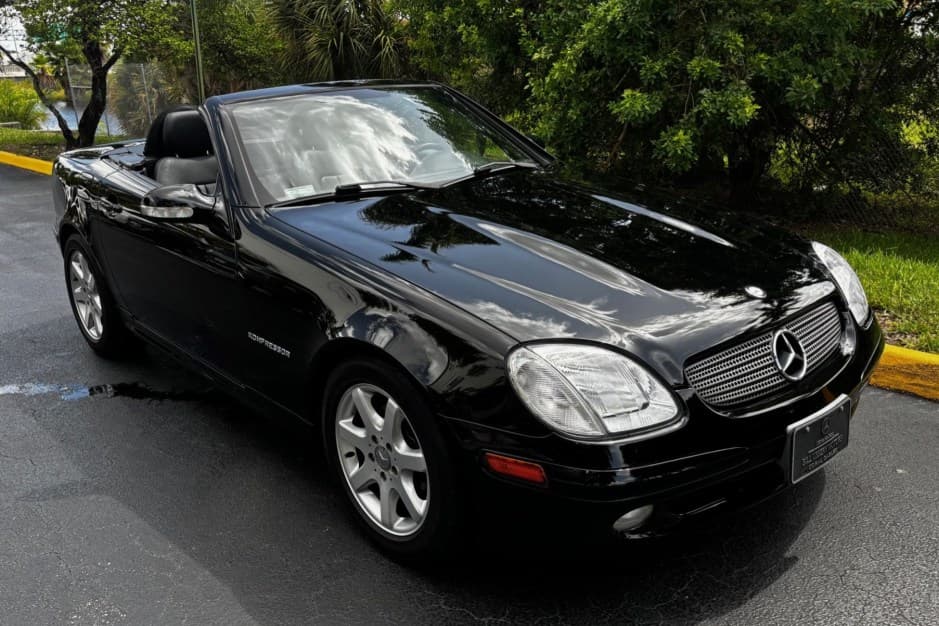 2001 Mercedes-Benz SLK & SLC-Class sold for $7,850