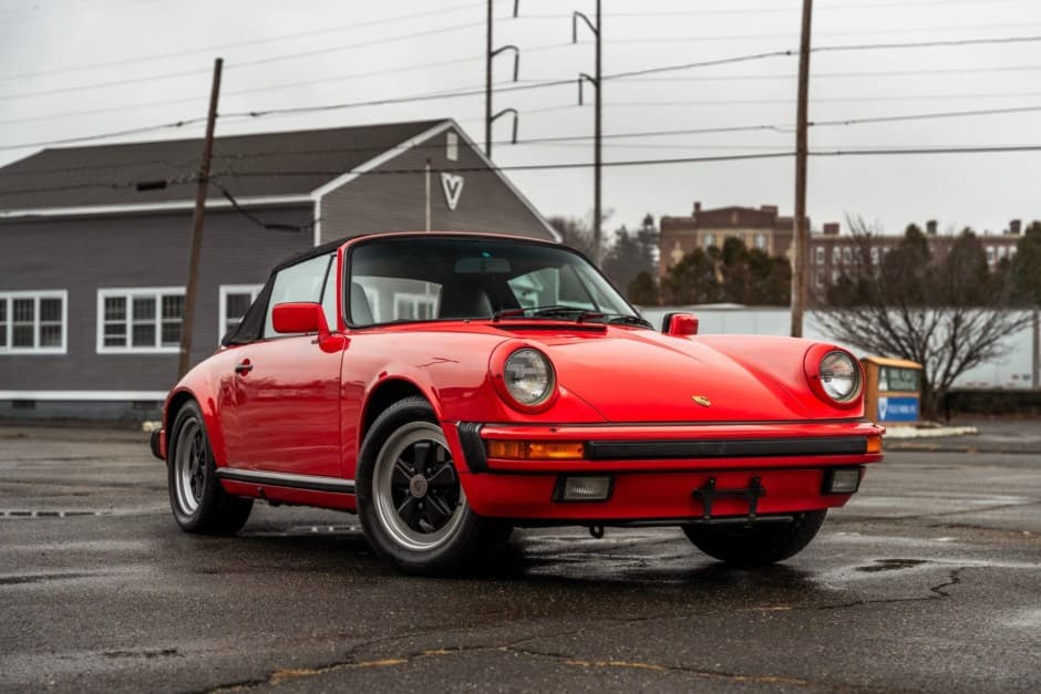 1985 Porsche 911 Carrera 3.2 sold for $46,000