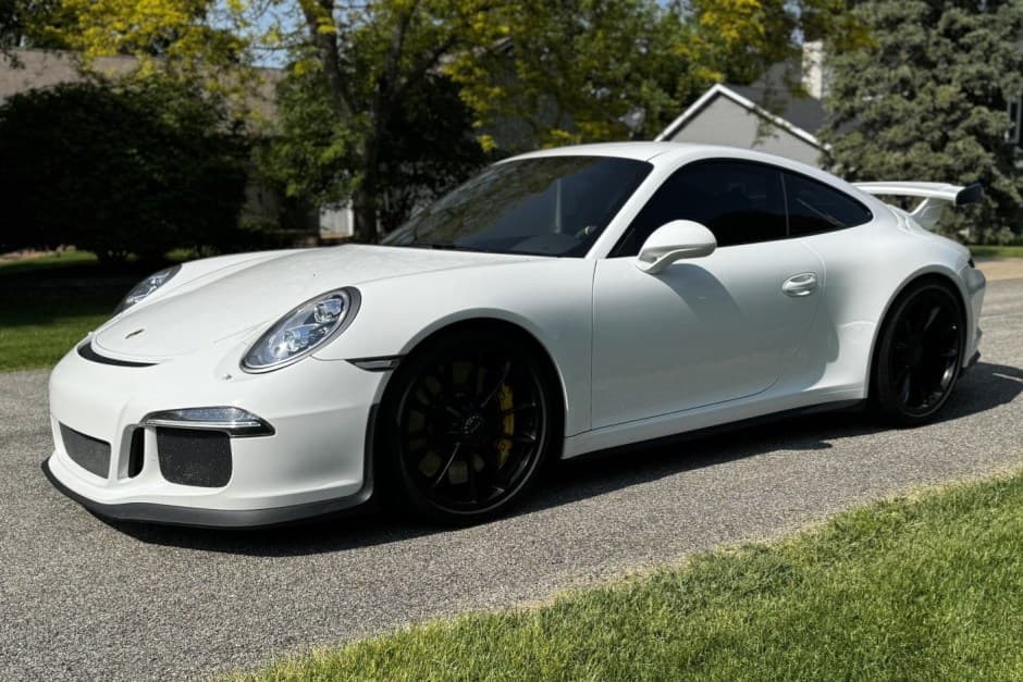2014 Porsche 991 GT3 sold for $135,000