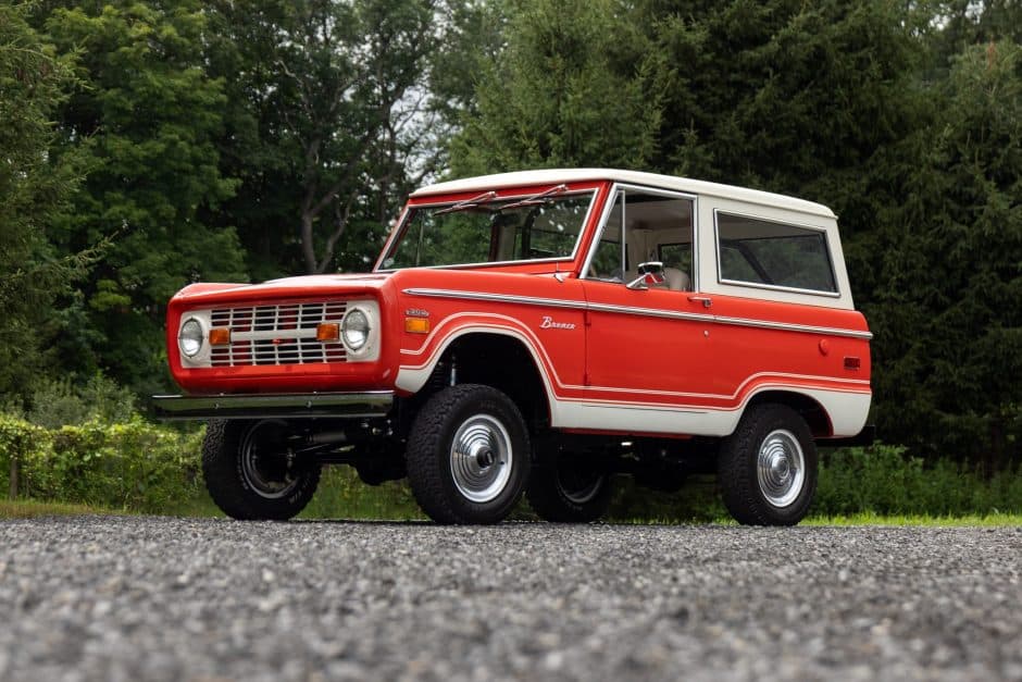1971 Ford Bronco U13/U14/U15 1966-1977 sold for $90,000