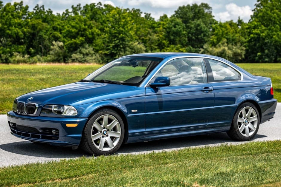 2003 BMW E46 3-Series Coupe sold for $9,300