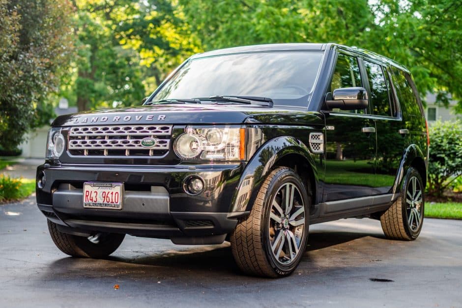 2012 Land Rover LR4 sold for $10,300