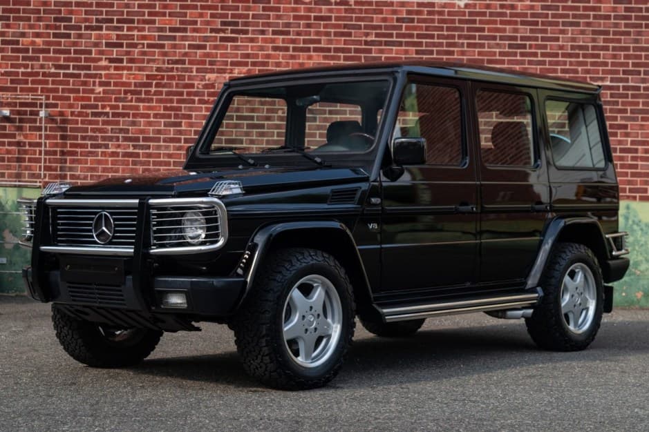 2001 Mercedes-Benz W463 G-Class AMG (1990-2018) sold for $69,000