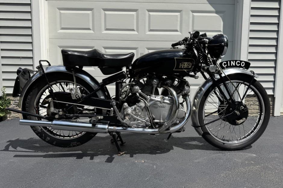 1946 Vincent Rapide sold for $38,731