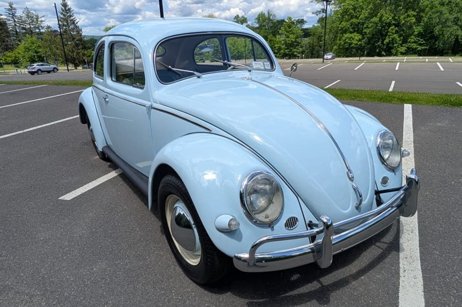 1956 Volkswagen Beetle (Oval Window) sold for $15,250