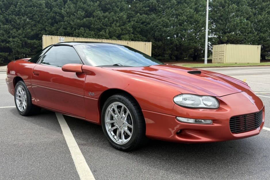 2002 Chevrolet Camaro 4th Generation 1993-2002 sold for $26,000