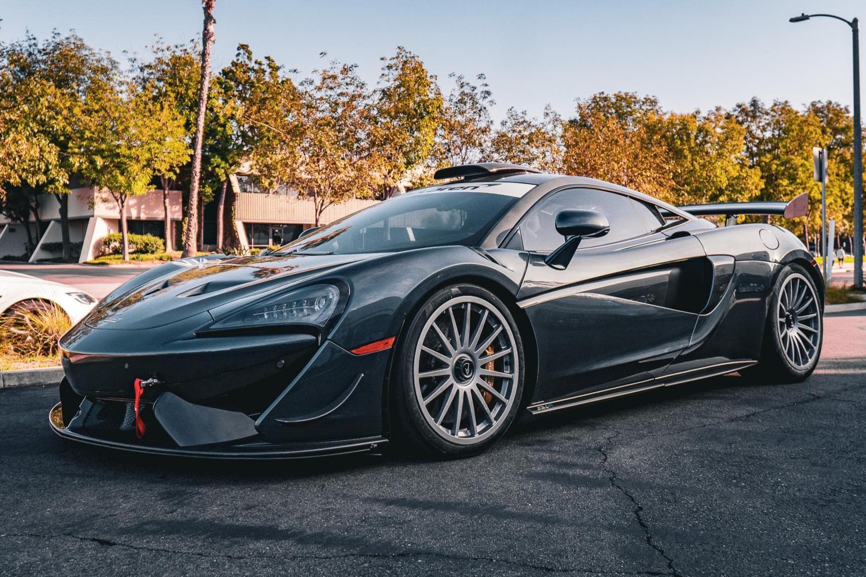 2020 McLaren 620R sold for $209,000