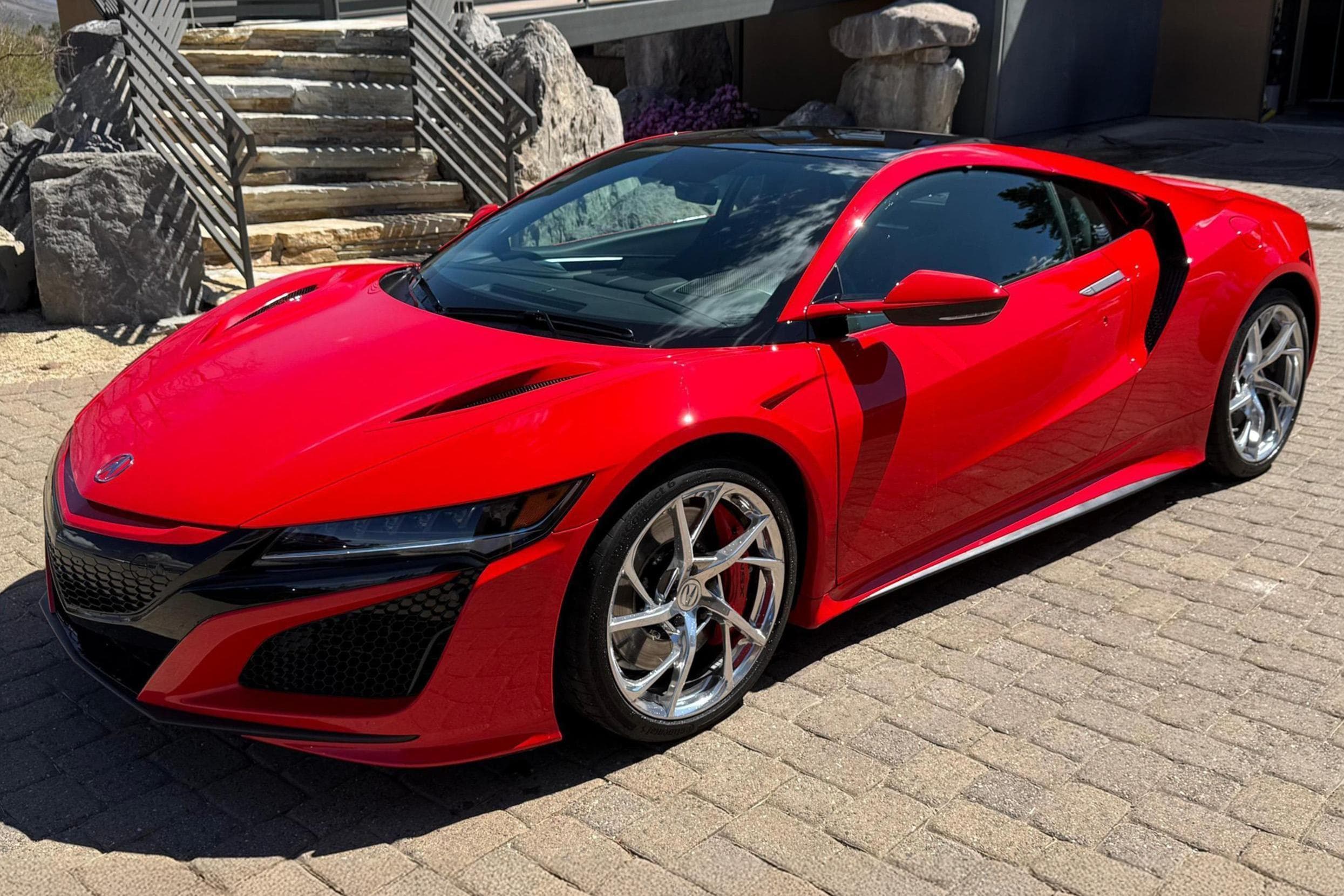2019 Acura NSX sold for $131,000