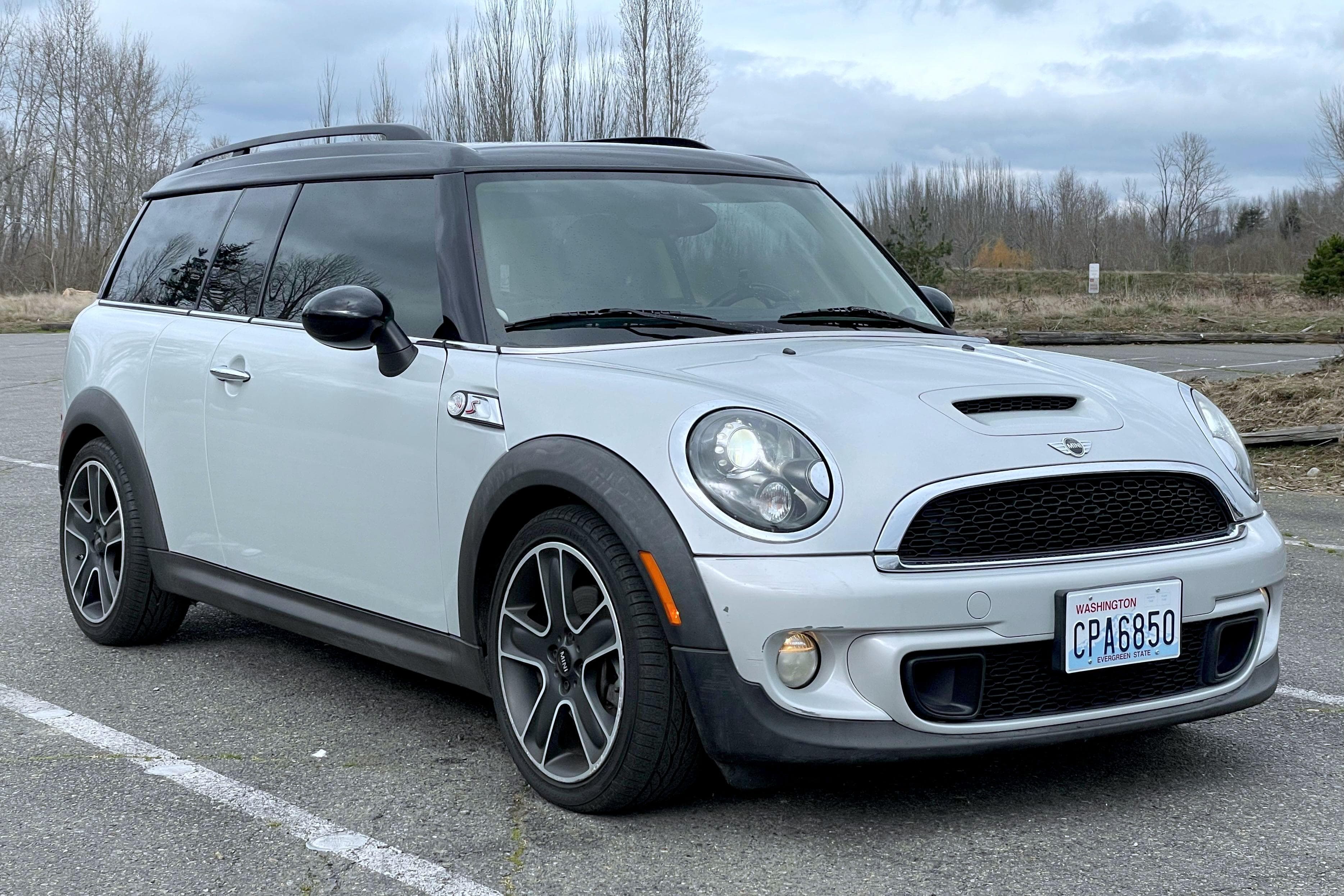 2012 MINI Cooper Clubman sold for $3,100