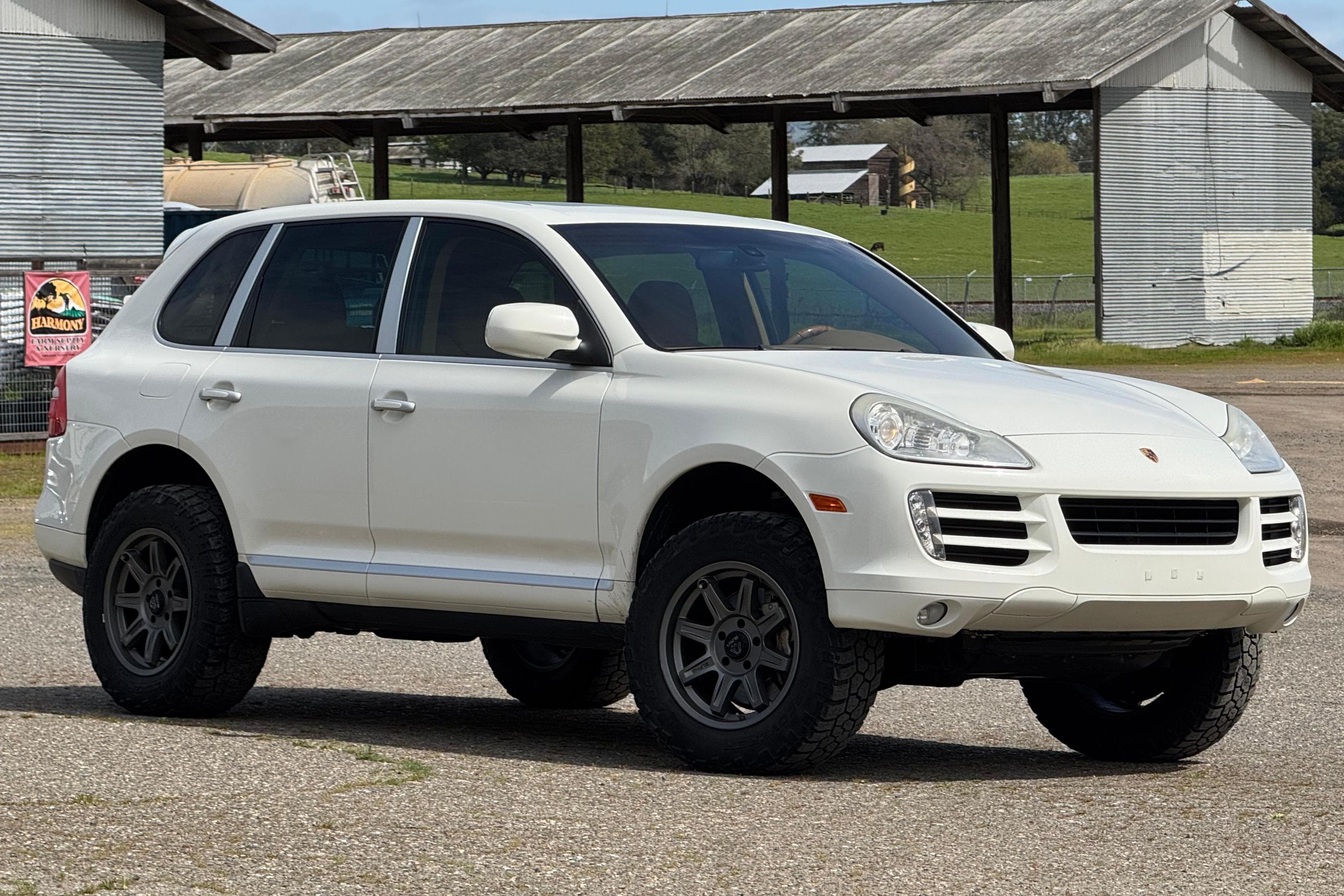 2008 Porsche Cayenne sold for $9,600