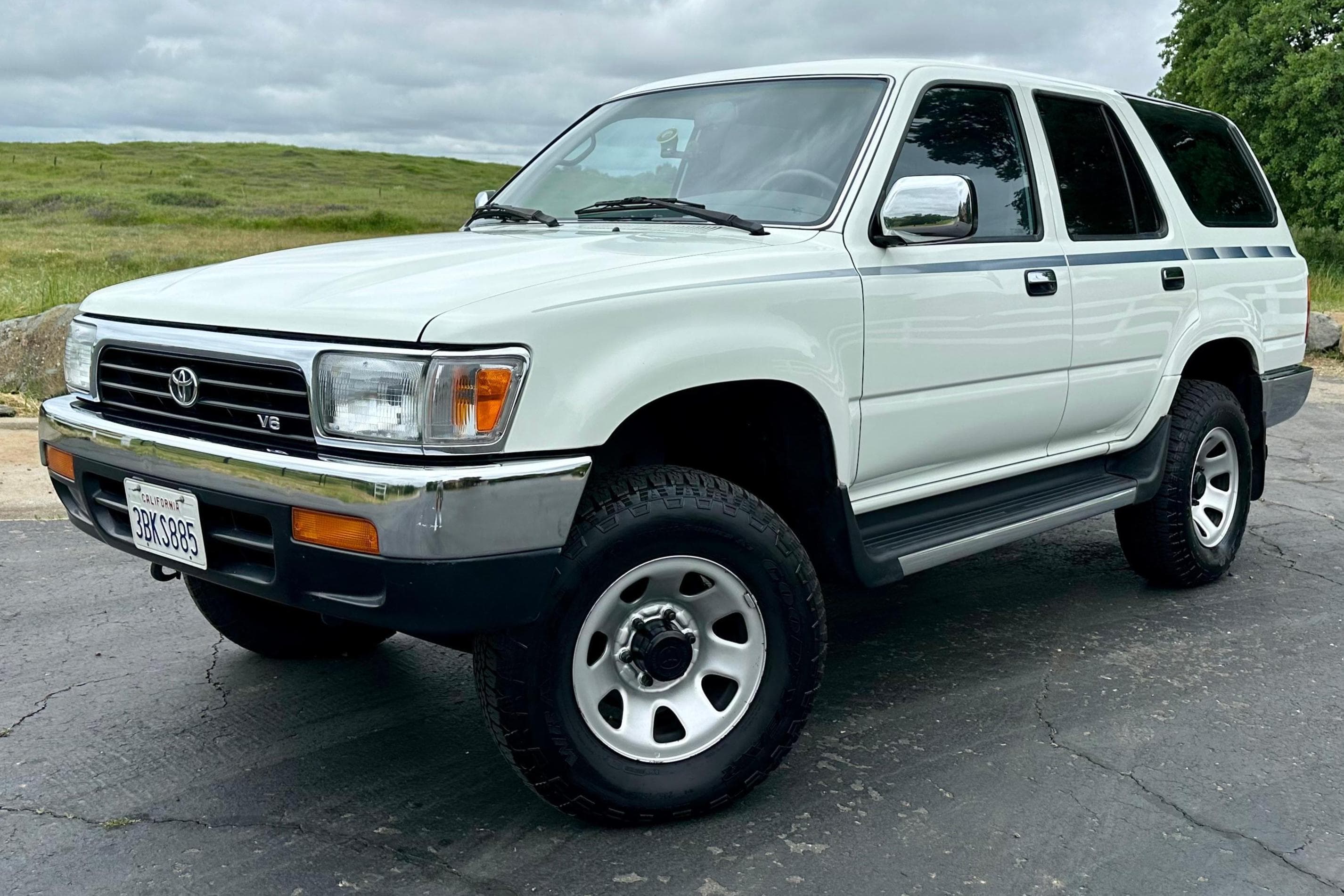1992 Toyota 4Runner sold for $11,500