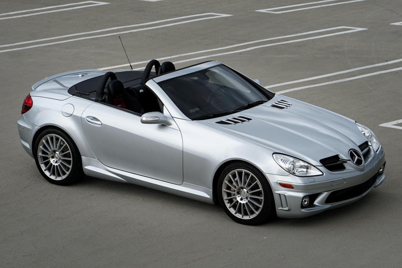 2007 Mercedes-Benz SLK AMG sold for $18,750