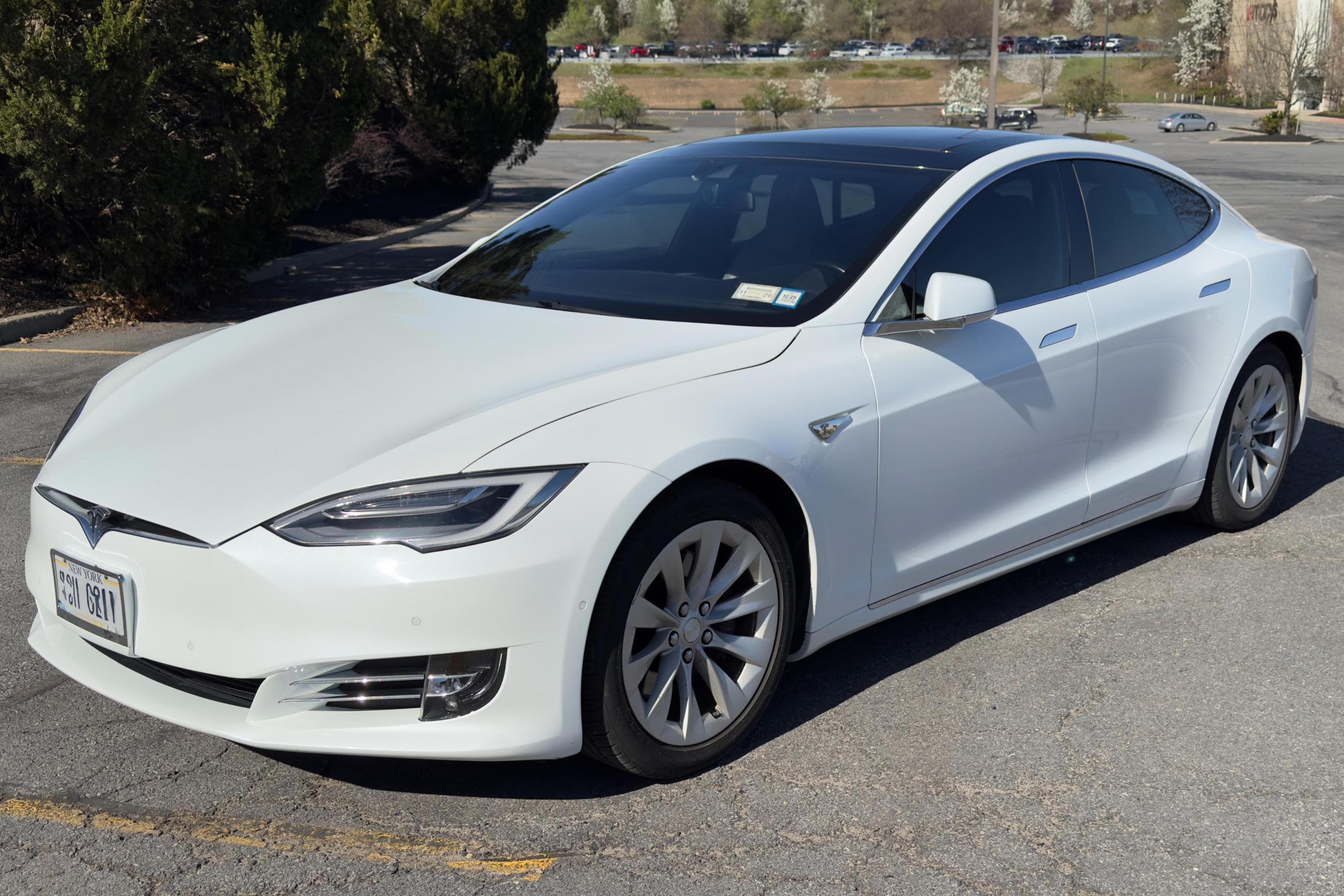 2016 Tesla Model S sold for $15,250