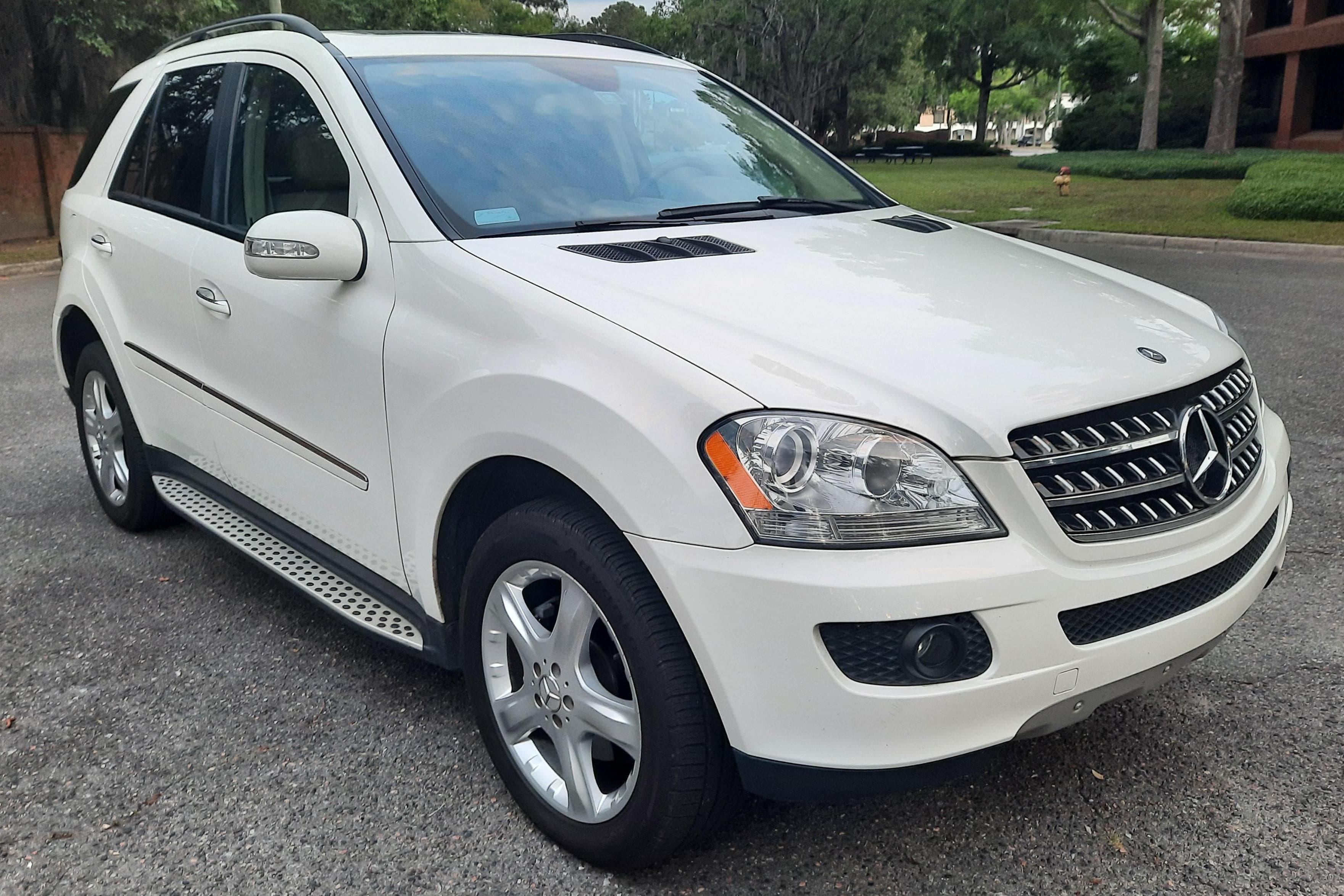 2007 Mercedes-Benz ML-Class sold for $8,200