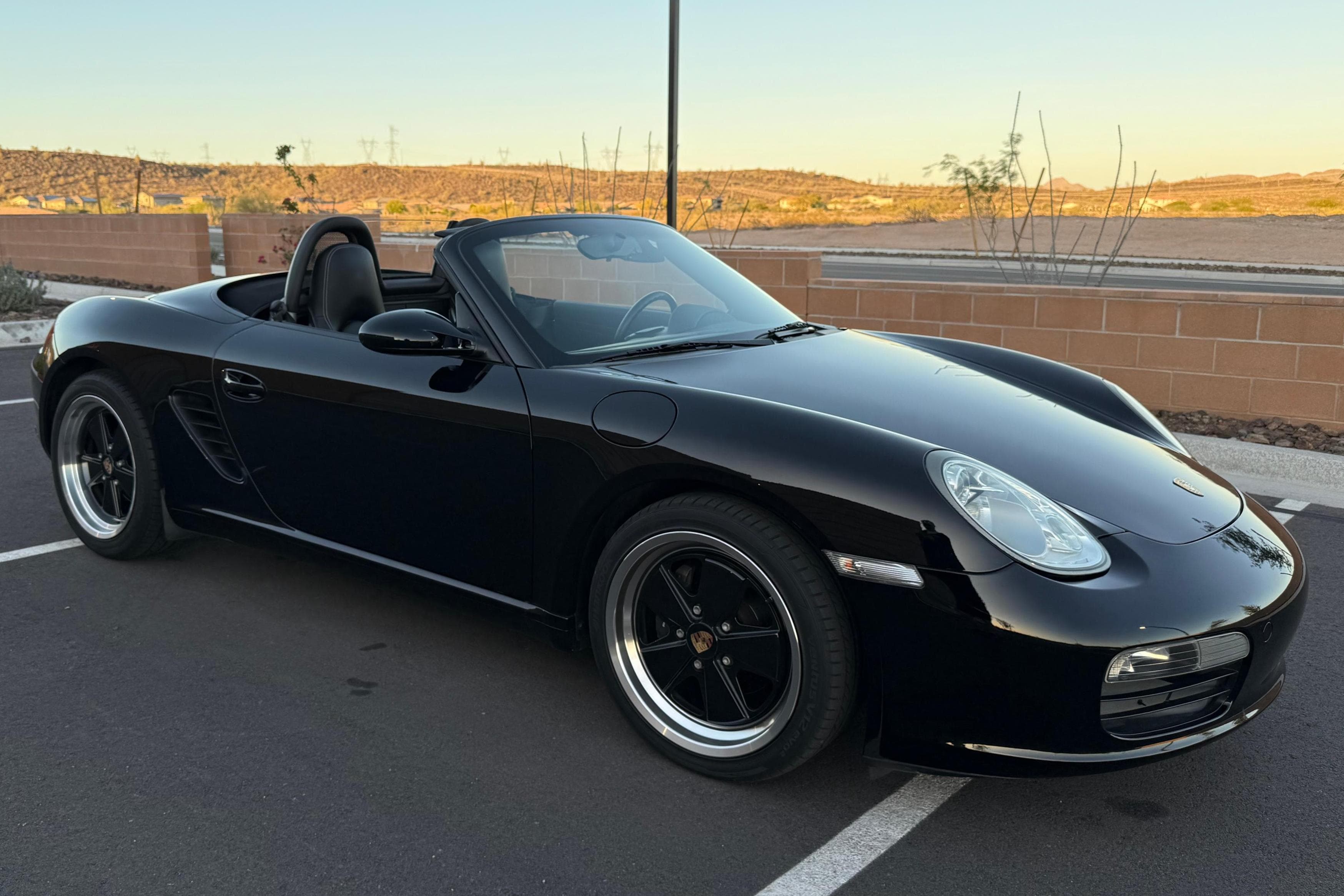2006 Porsche 987 Boxster sold for $16,750