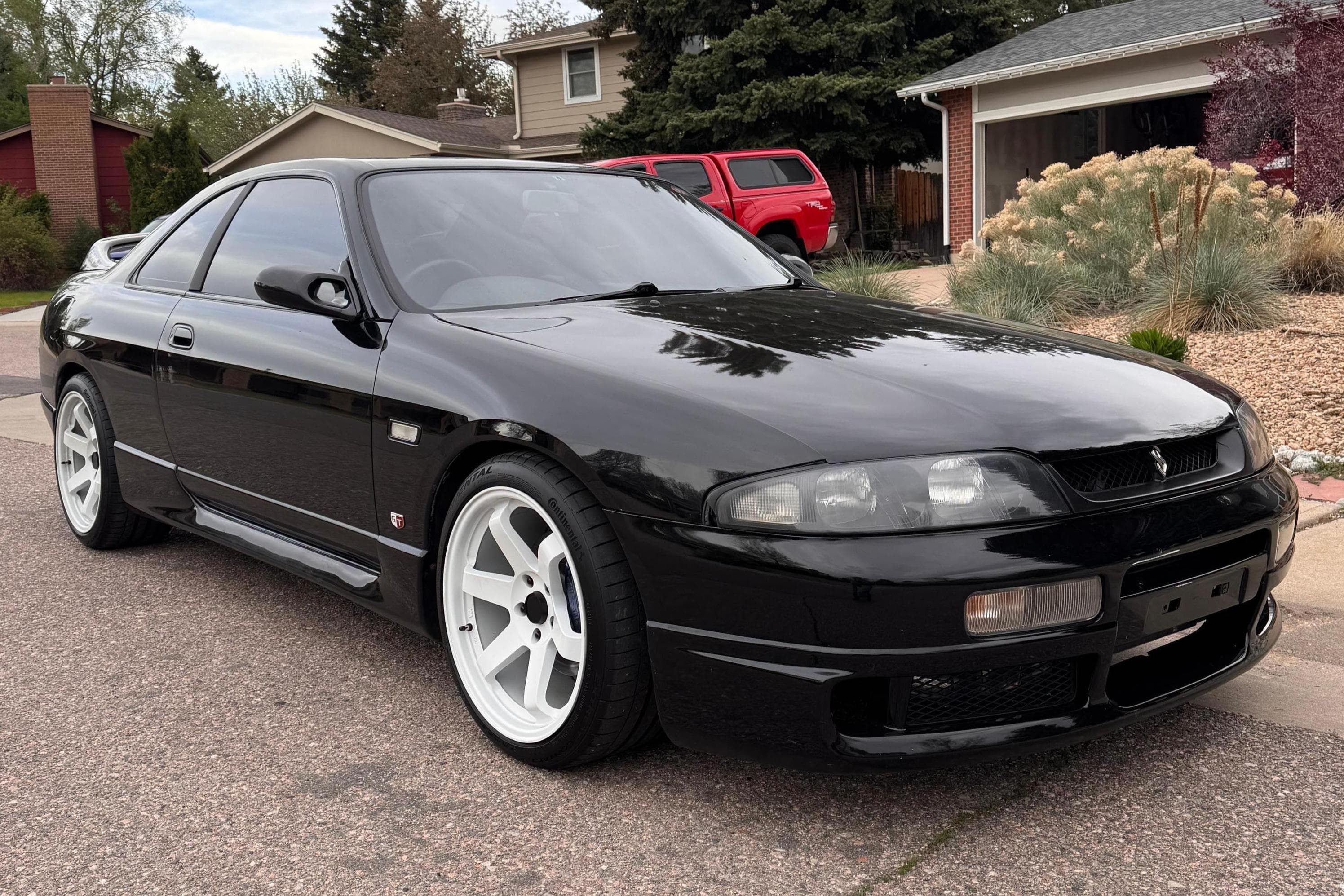 1994 Nissan R33 Skyline sold for $21,000