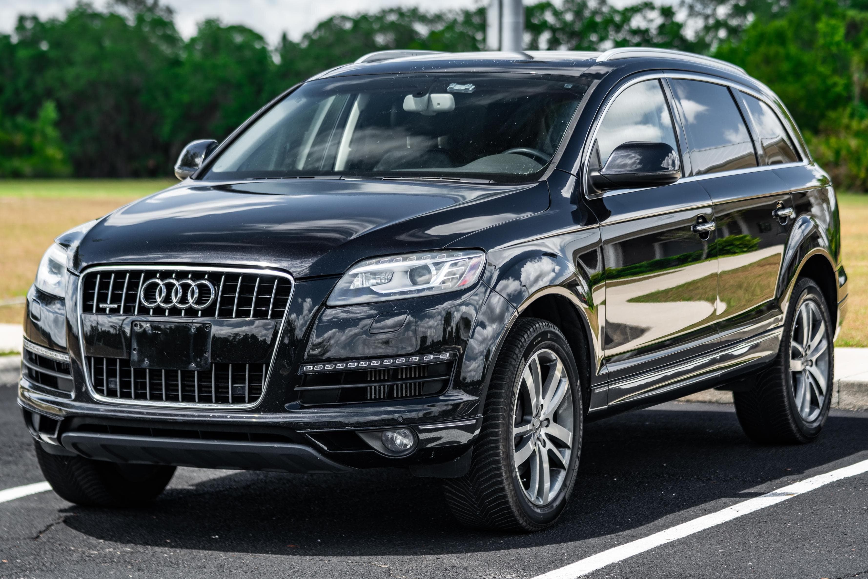2015 Audi Q7 sold for $13,900