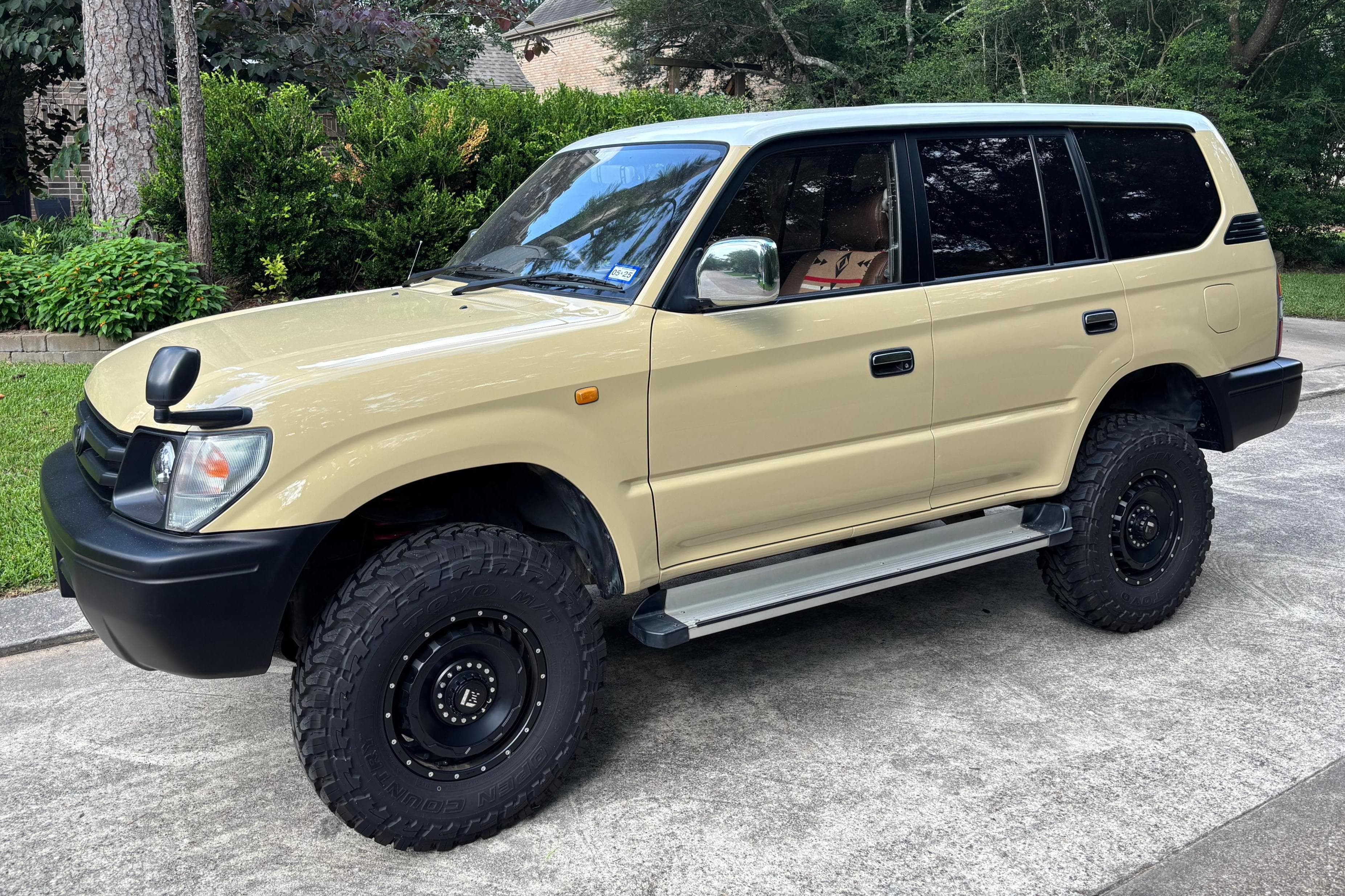 1996 Toyota Land Cruiser sold for $21,000