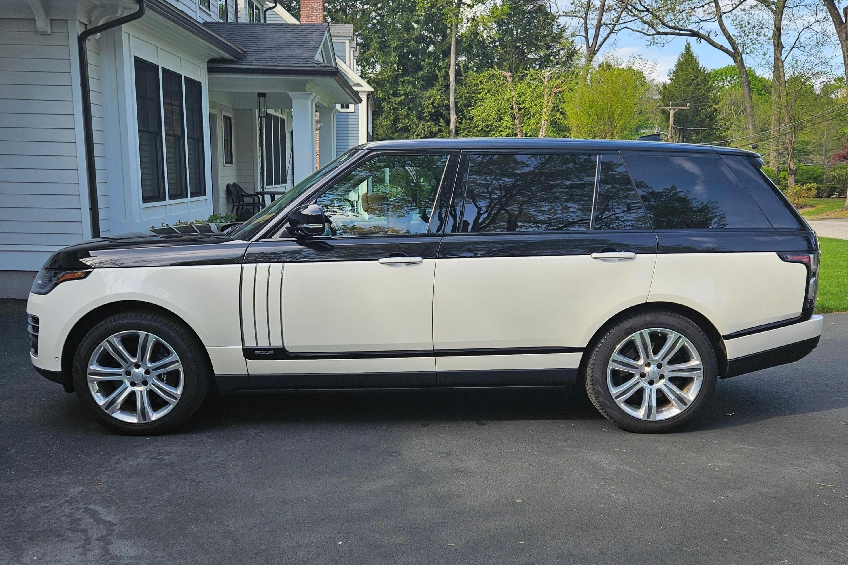 2022 Land Rover Range Rover sold for $95,000