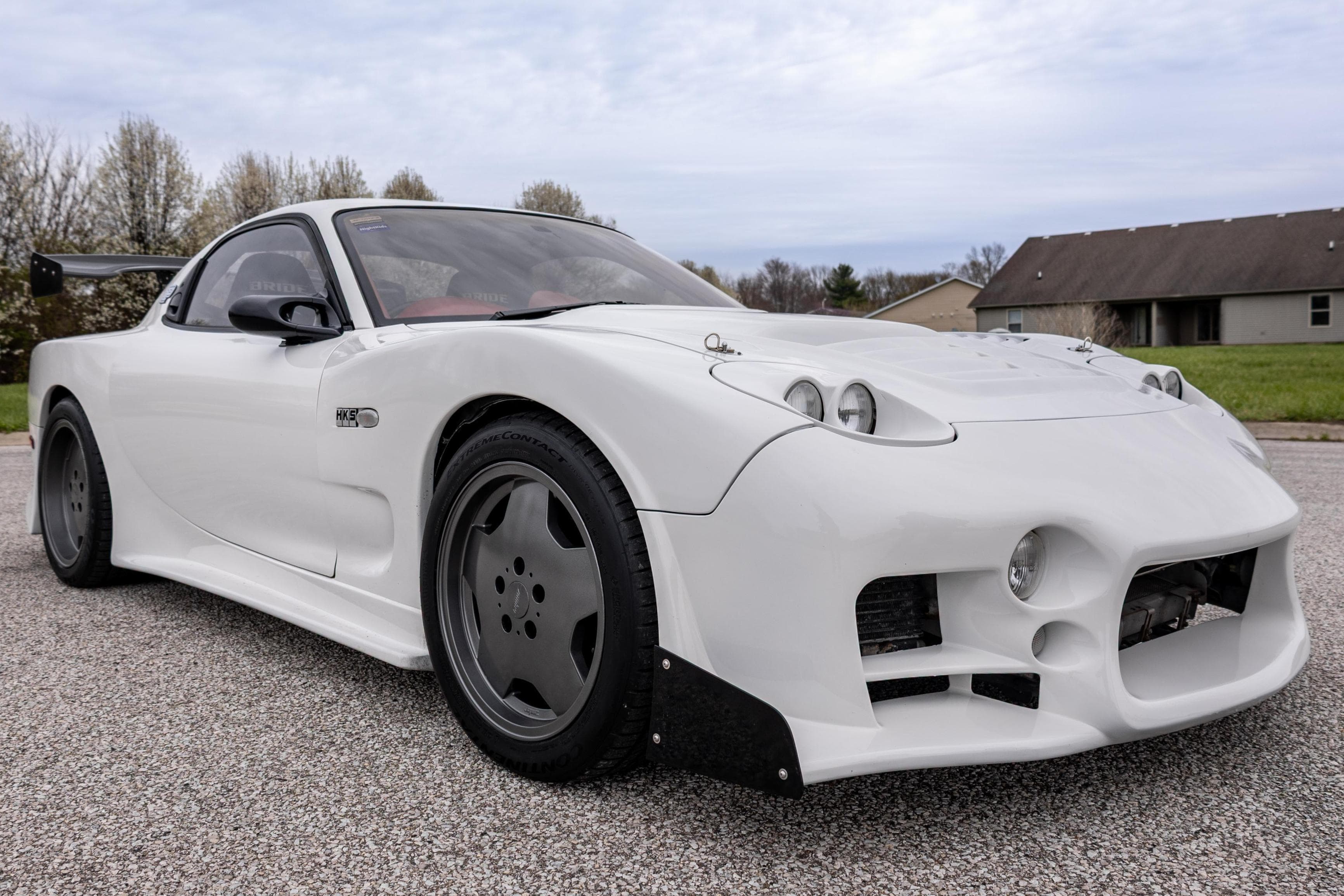 1993 Mazda FD RX-7 sold for $15,988