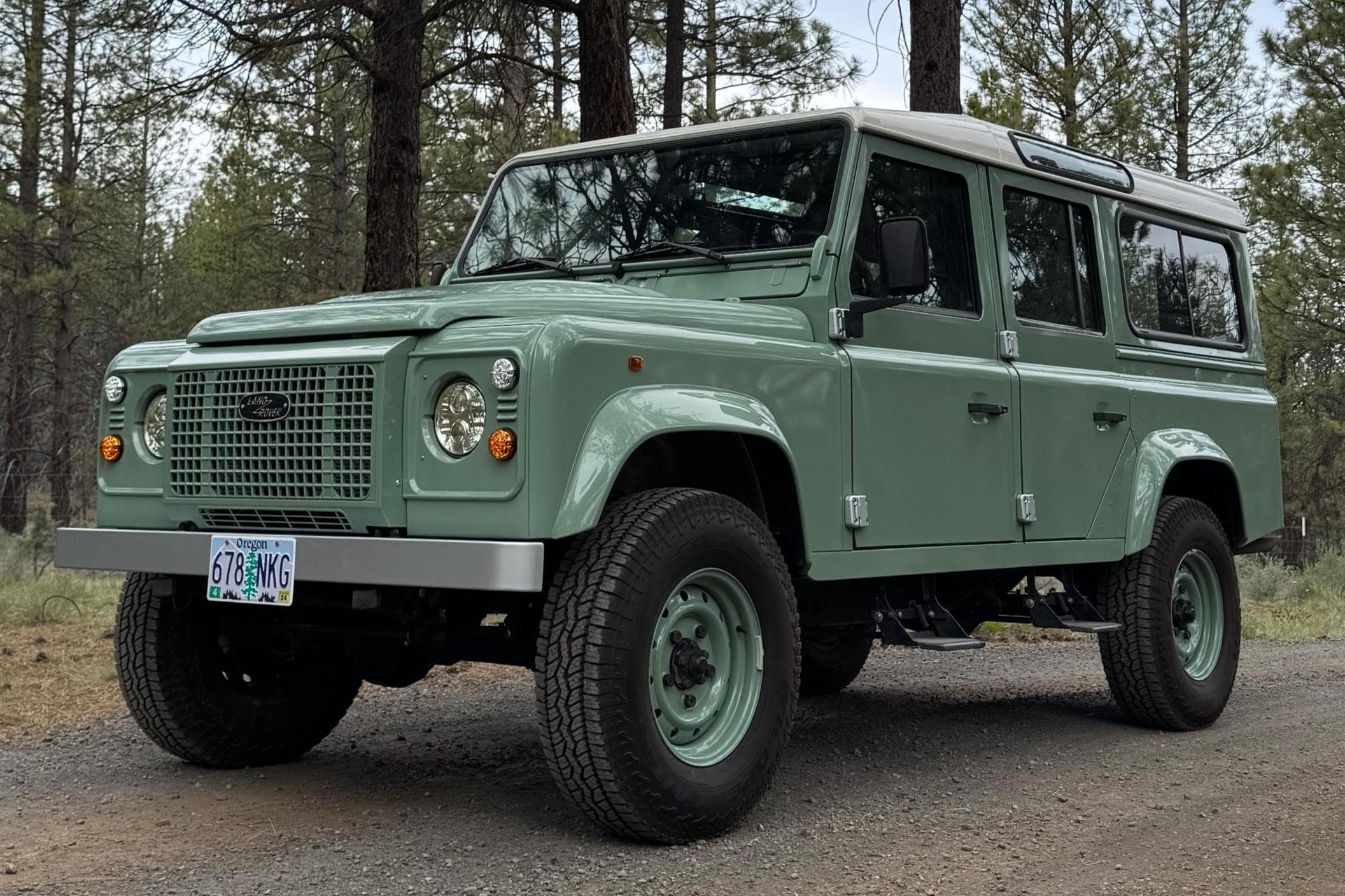 1996 Land Rover Defender sold for $60,000