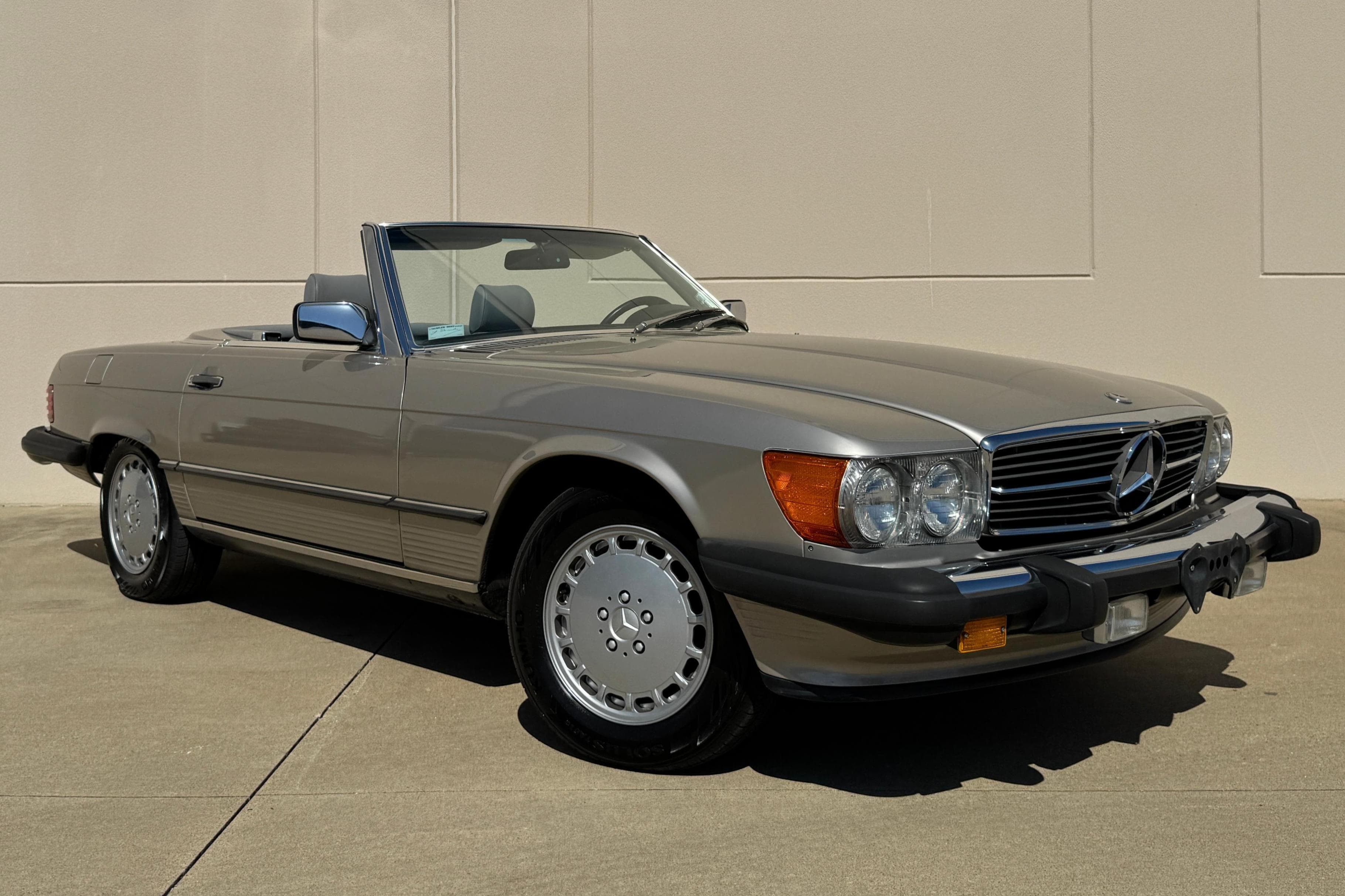 1987 Mercedes-Benz R107 SL sold for $37,500