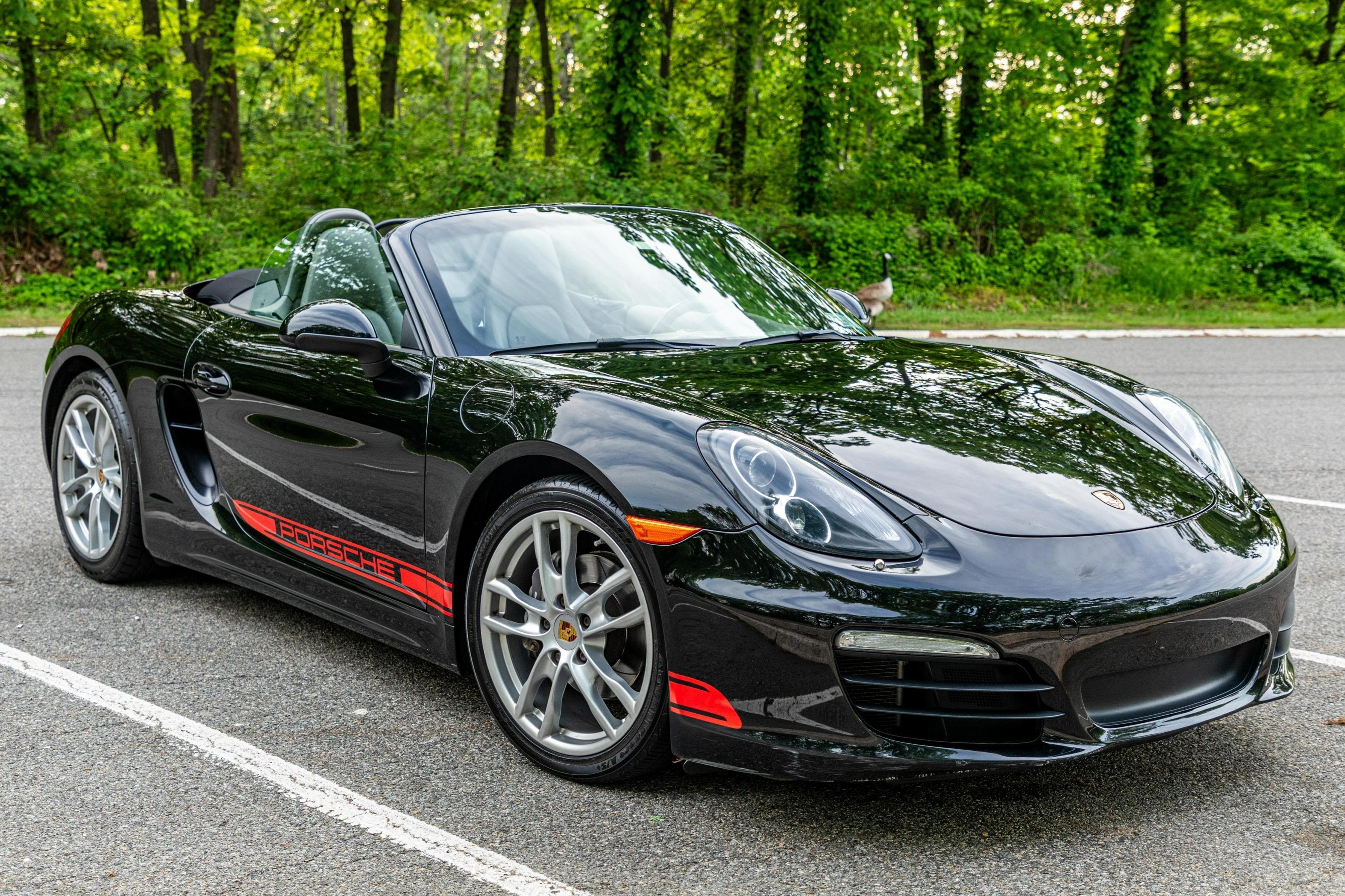 2015 Porsche 981 Boxster sold for $25,981