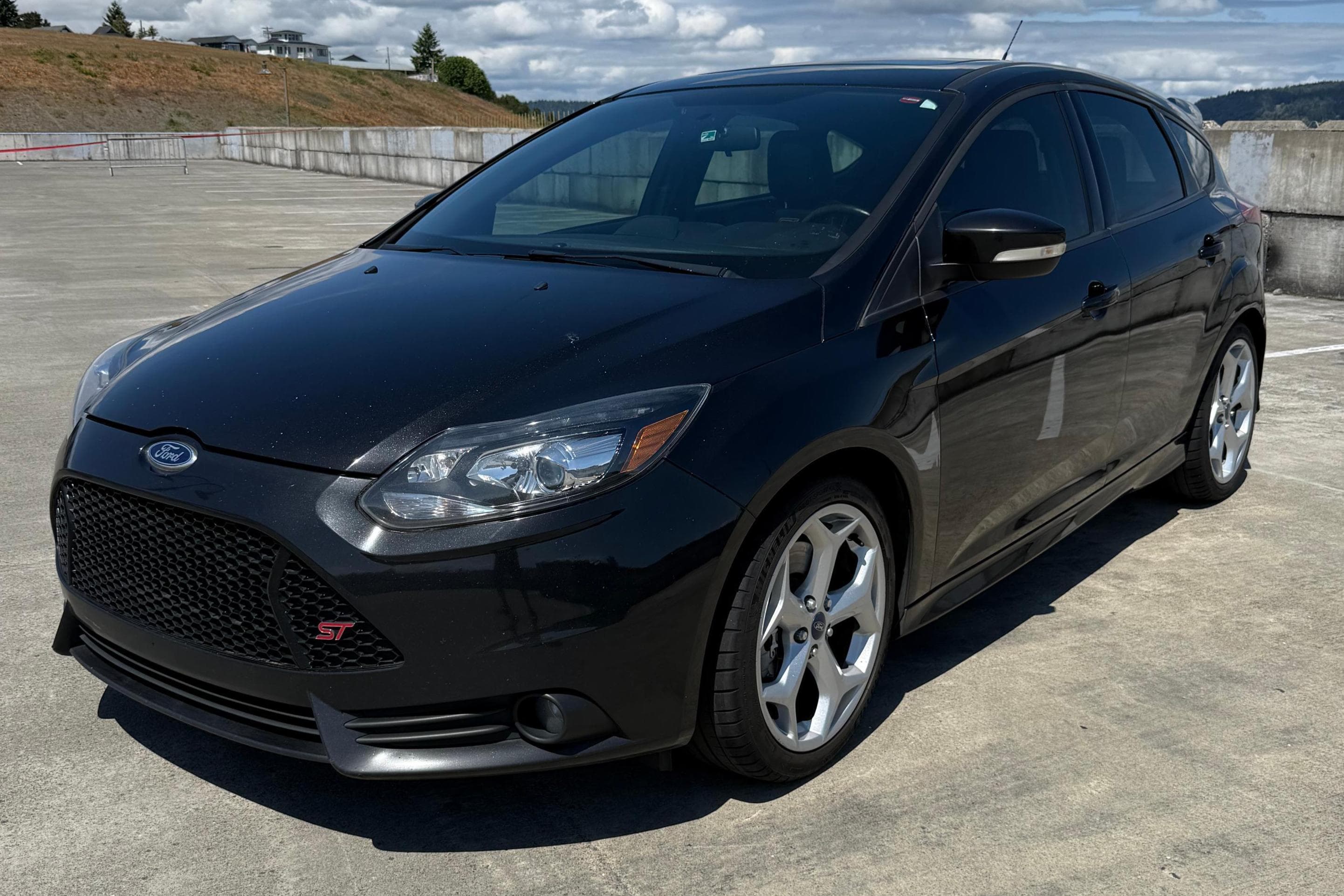 2013 Ford Focus sold for $8,000
