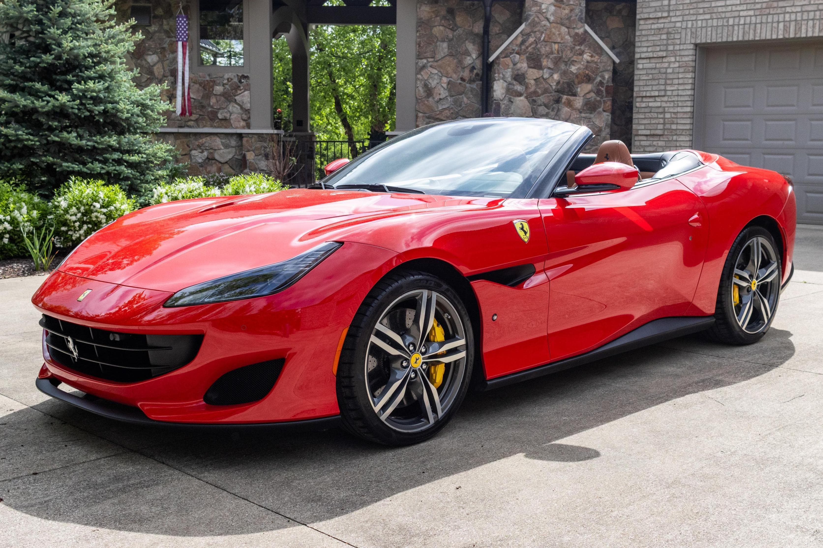 2020 Ferrari Portofino sold for $198,000