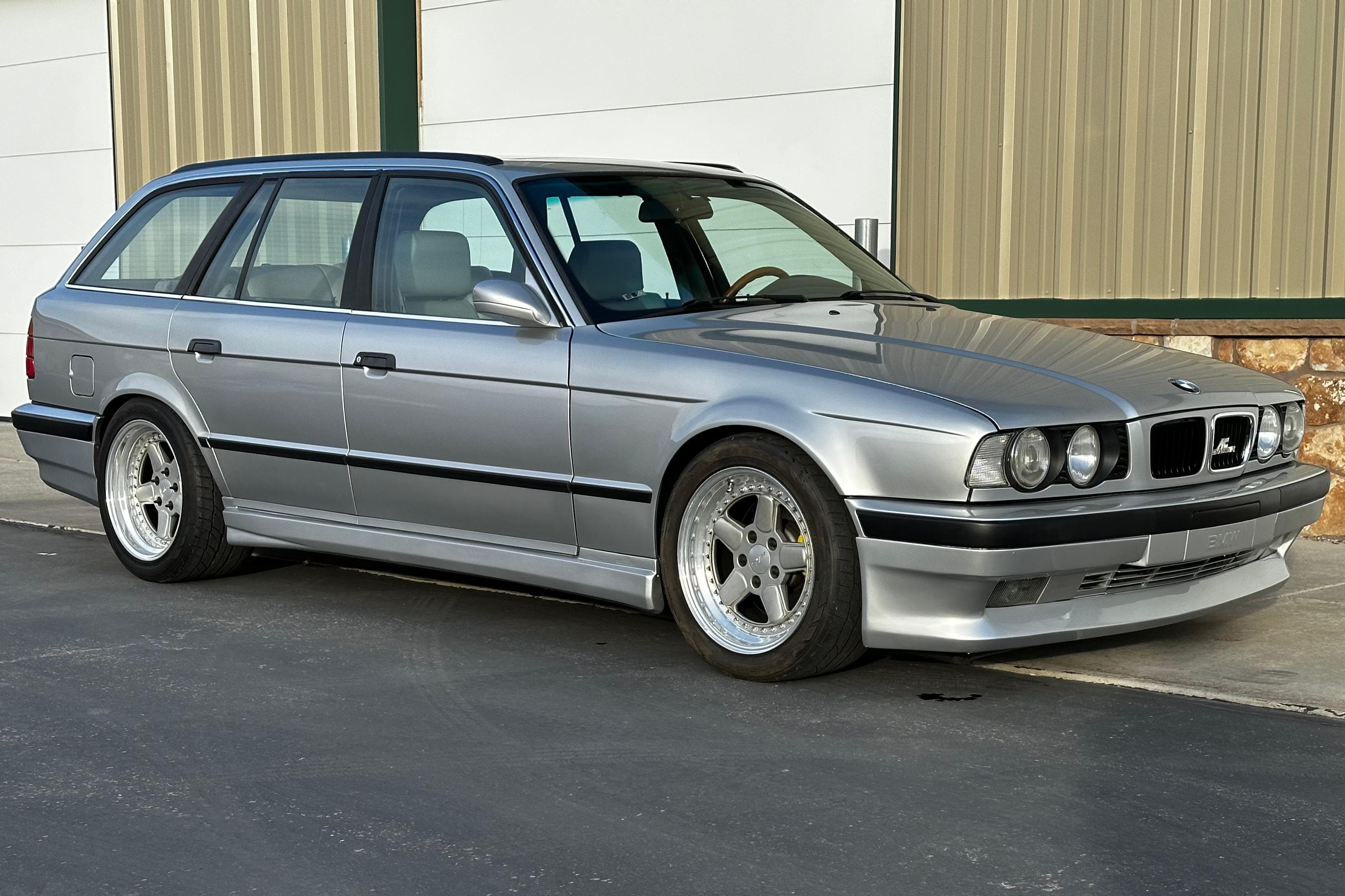 1994 BMW 5 Series sold for $31,500