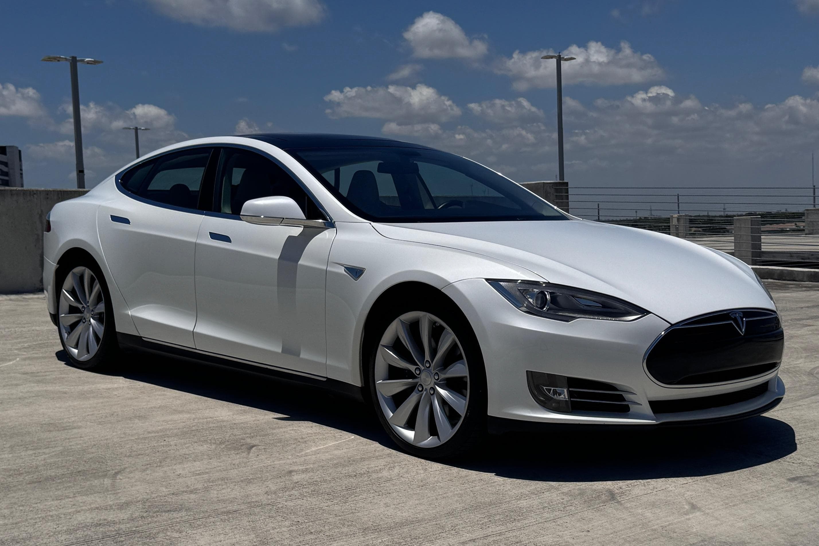 2012 Tesla Model S sold for $15,700