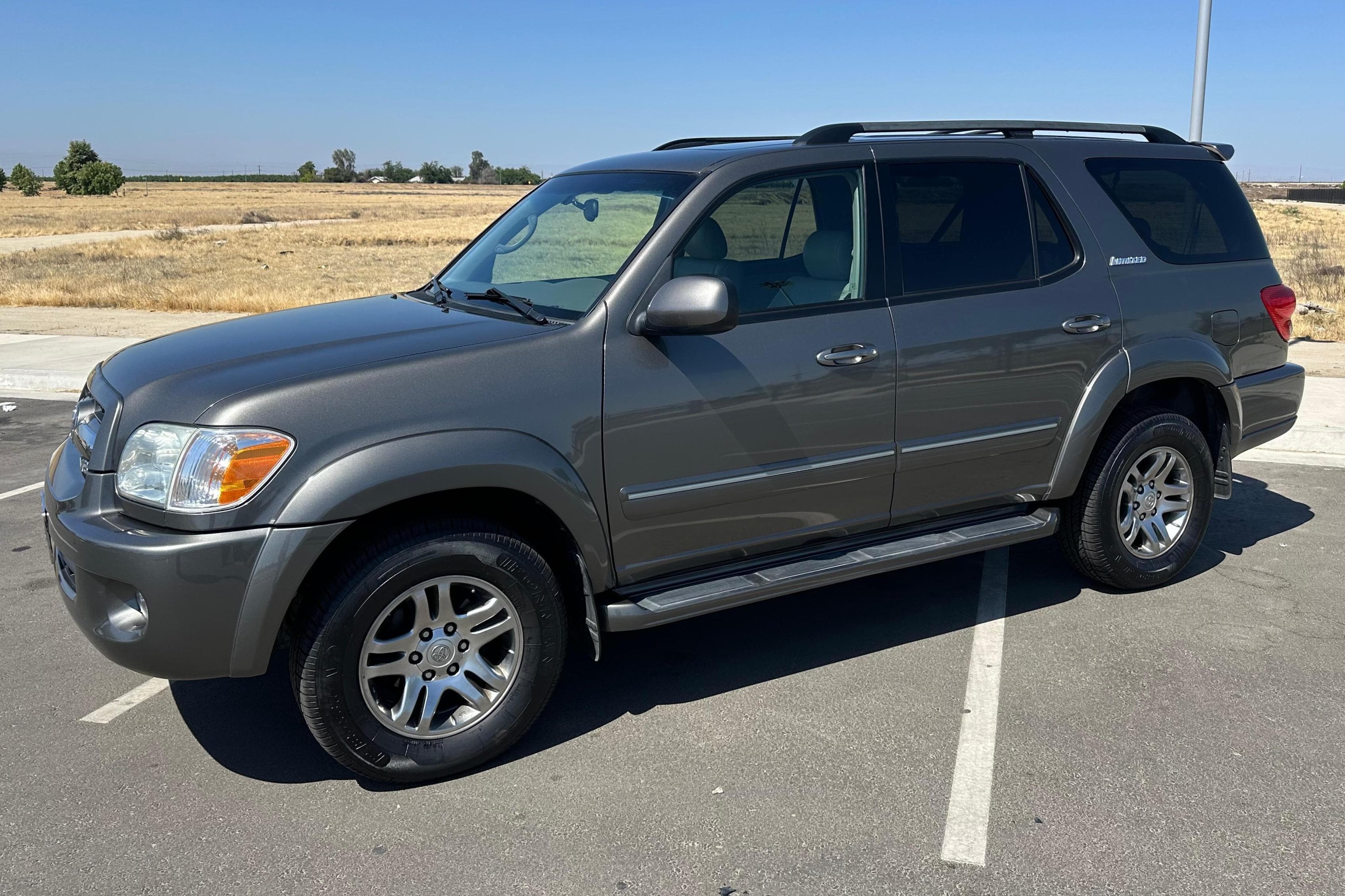 2005 Toyota Sequoia sold for $14,669