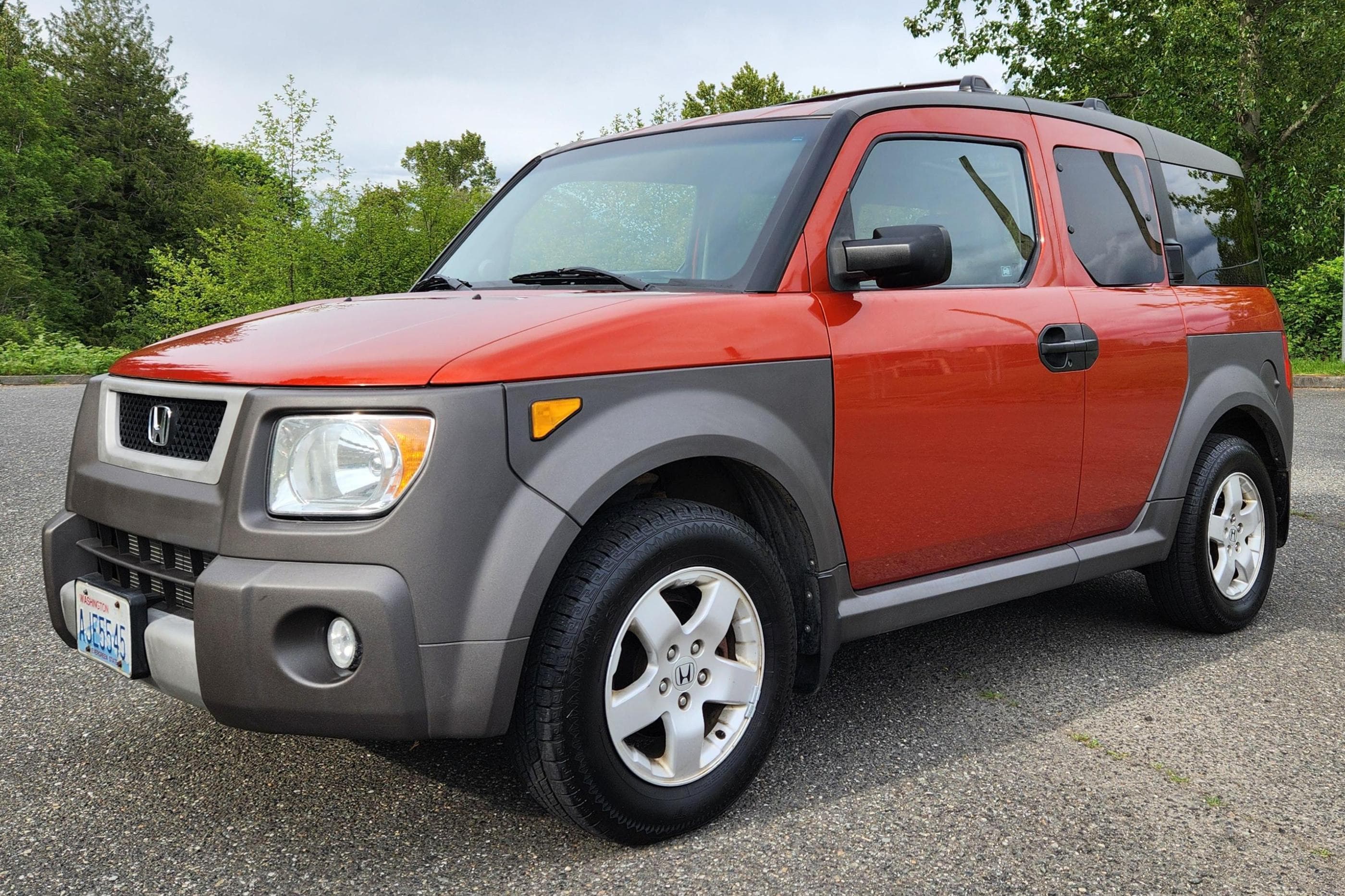 2005 Honda Element sold for $5,250