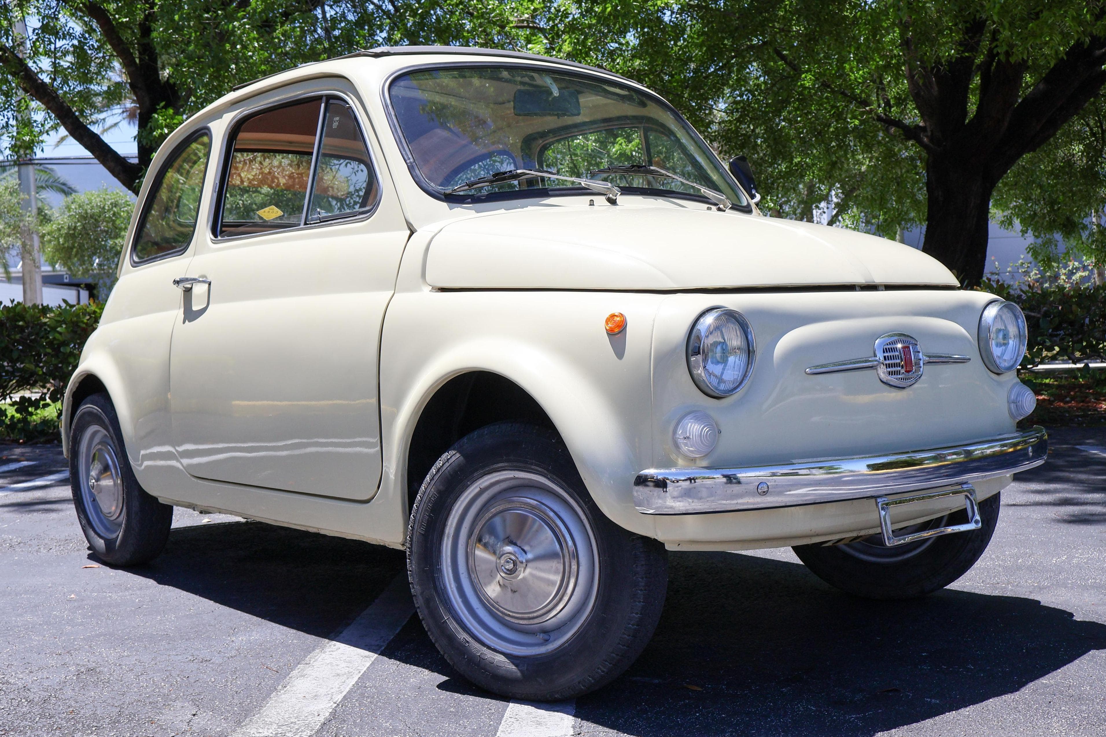 1970 Fiat 500 sold for $8,500