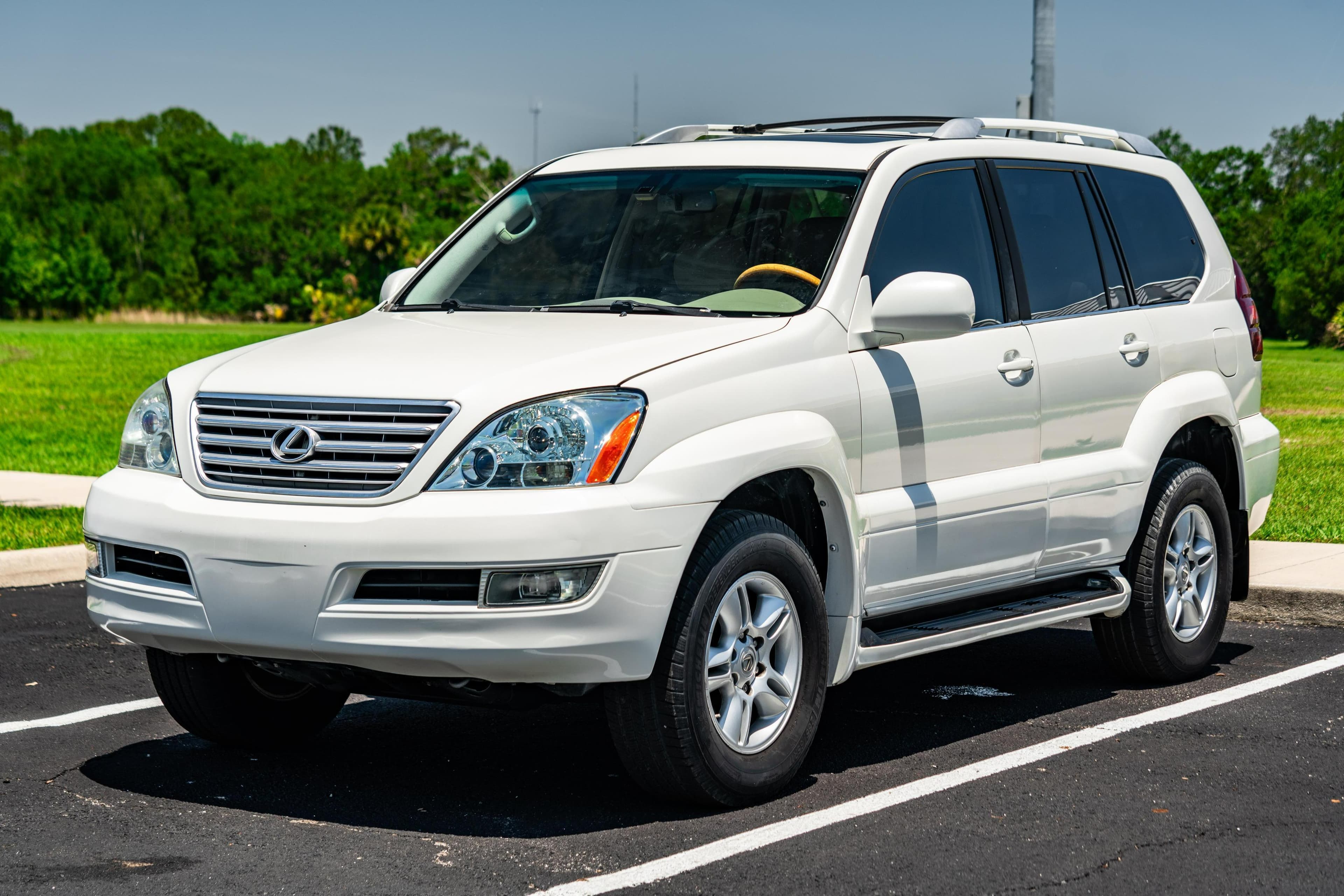 2007 Lexus GX sold for $8,100