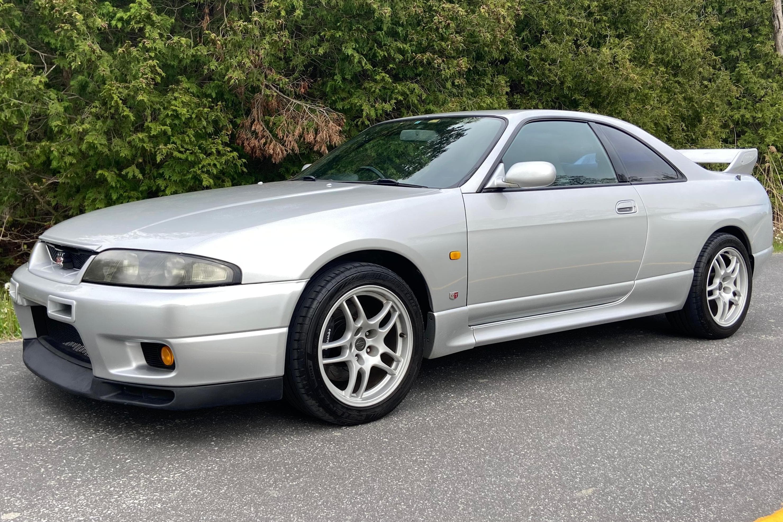 1995 Nissan R33 Skyline sold for $38,500