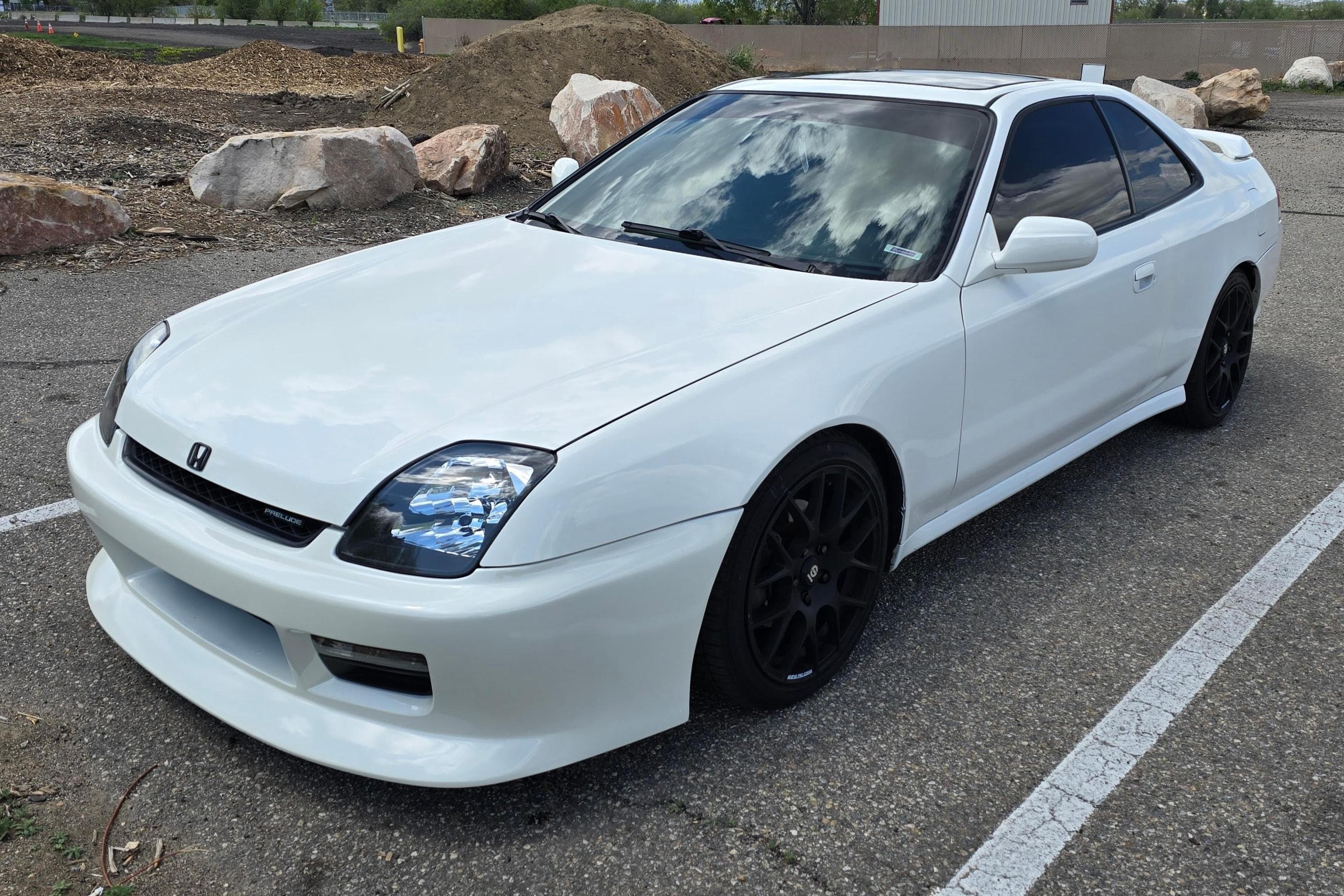 2001 Honda Prelude sold for $10,000