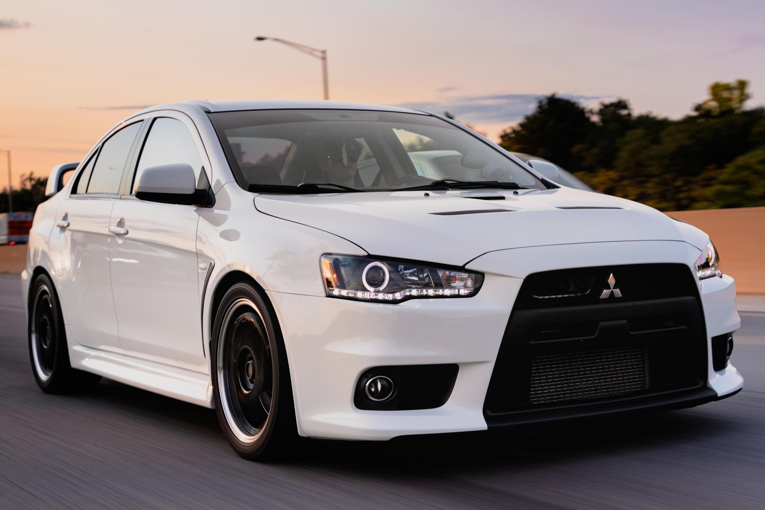 2014 Mitsubishi Lancer Evolution sold for $28,500
