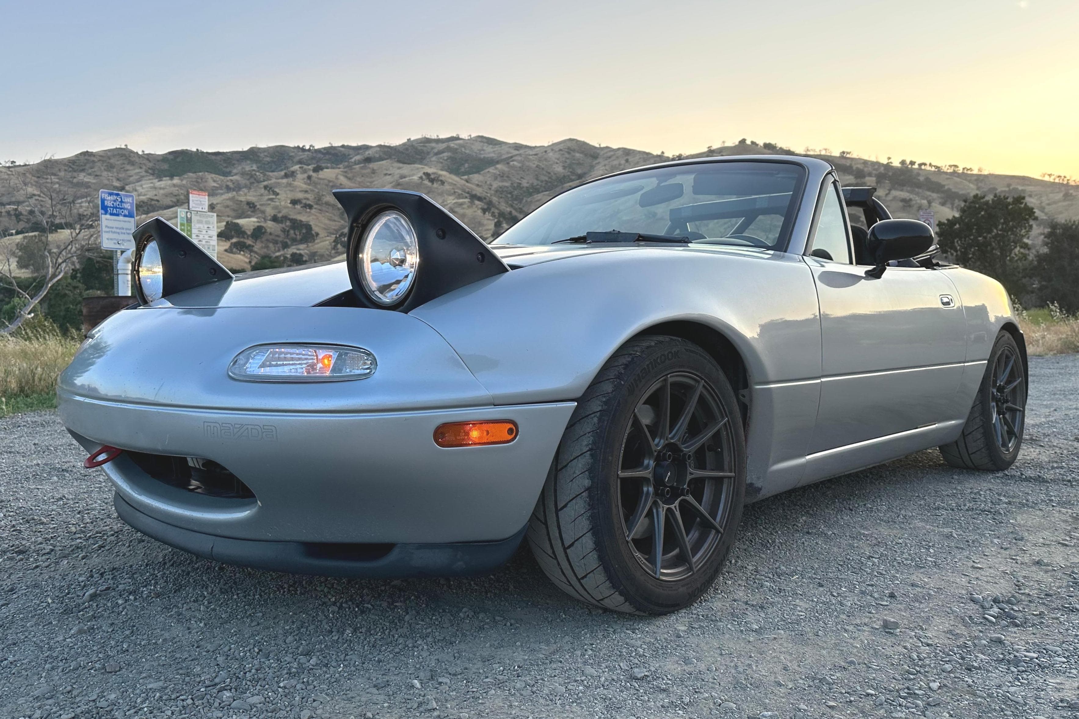 1992 Mazda NA Miata sold for $7,100