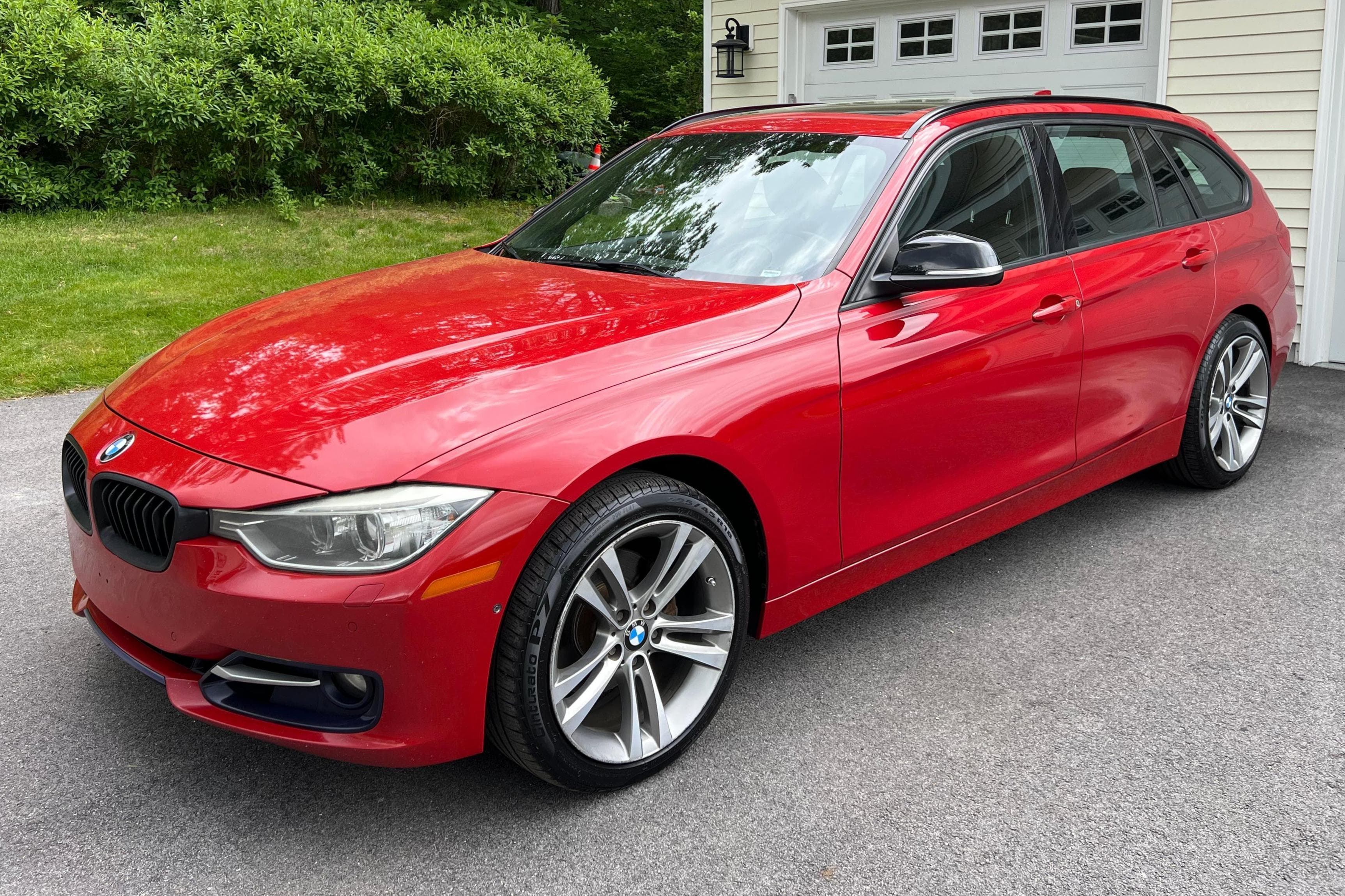 2014 BMW 3 Series sold for $7,111