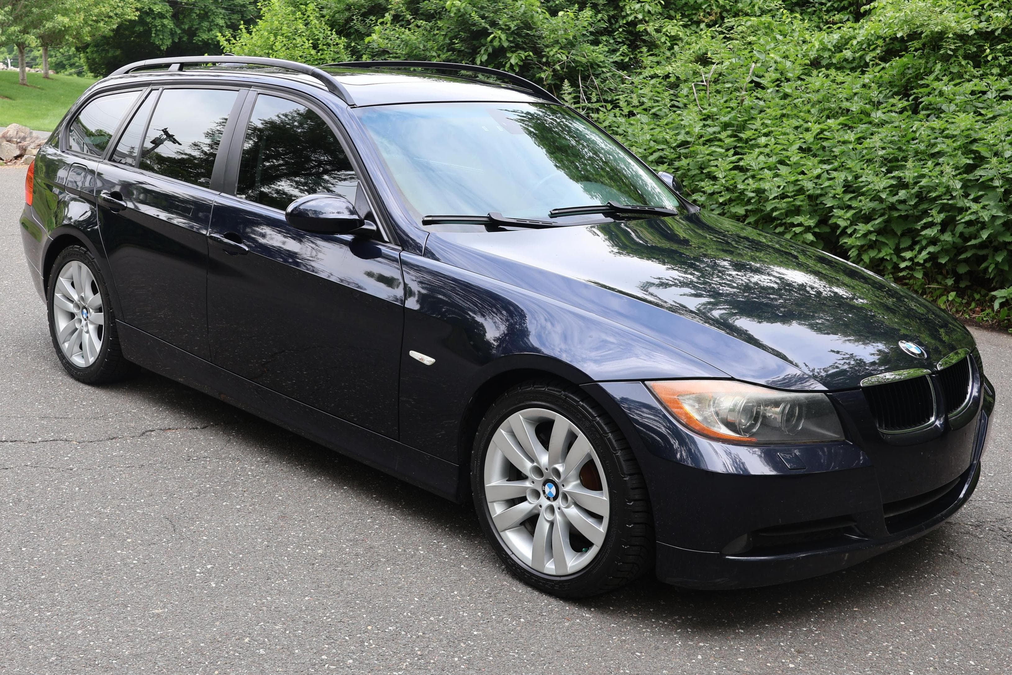2006 BMW 3 Series sold for $6,565
